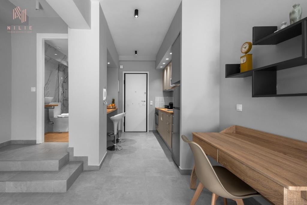 NILIE PREMIUM HOSPITALITY MGMT - 4BA3 - 6