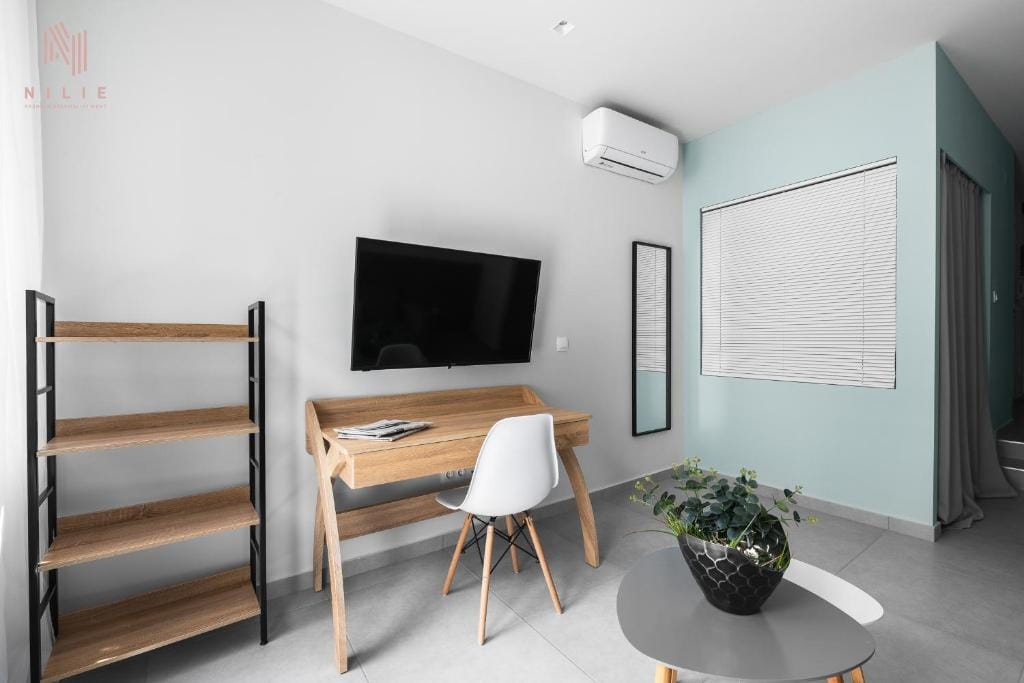 NILIE PREMIUM HOSPITALITY MGMT - 5BA3 - 5