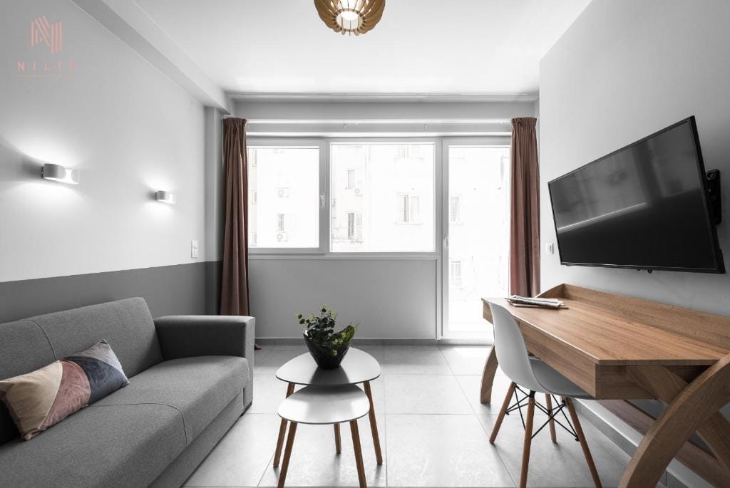 NILIE PREMIUM HOSPITALITY MGMT - 5BA4 - 9
