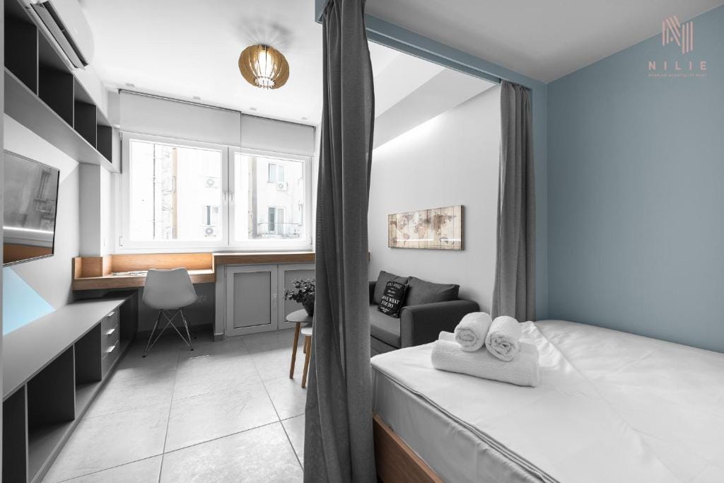 NILIE PREMIUM HOSPITALITY MGMT - 5BA6 - 5
