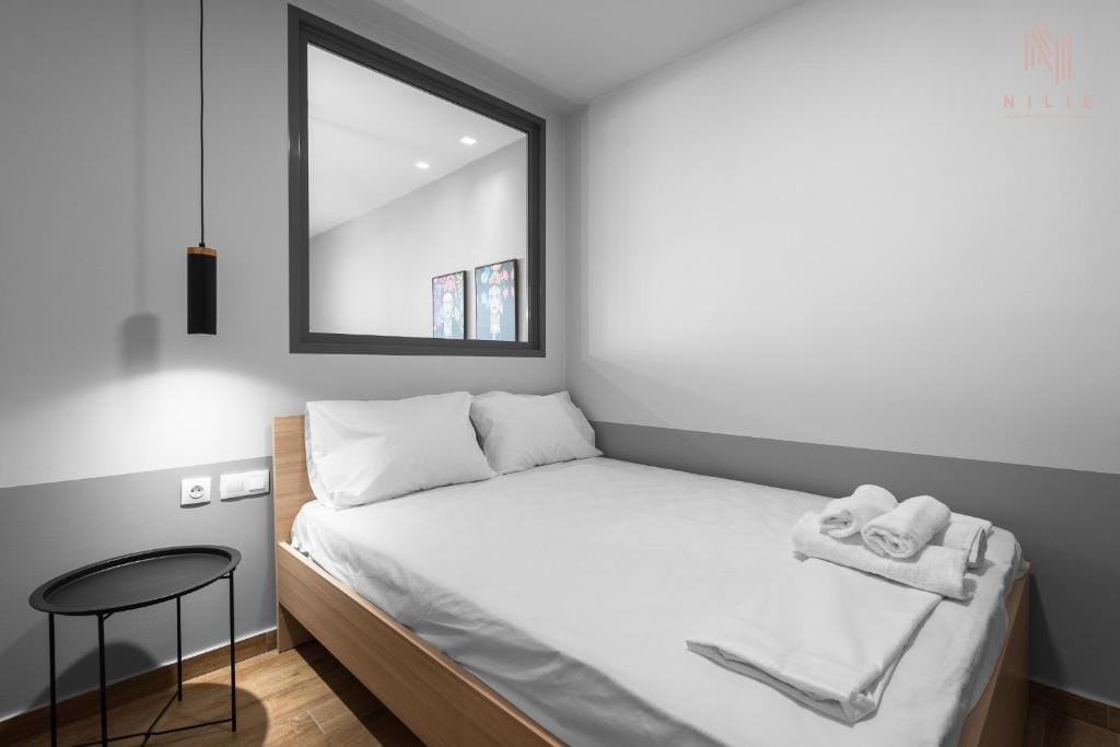 NILIE PREMIUM HOSPITALITY MGMT - 5BA8 - 5