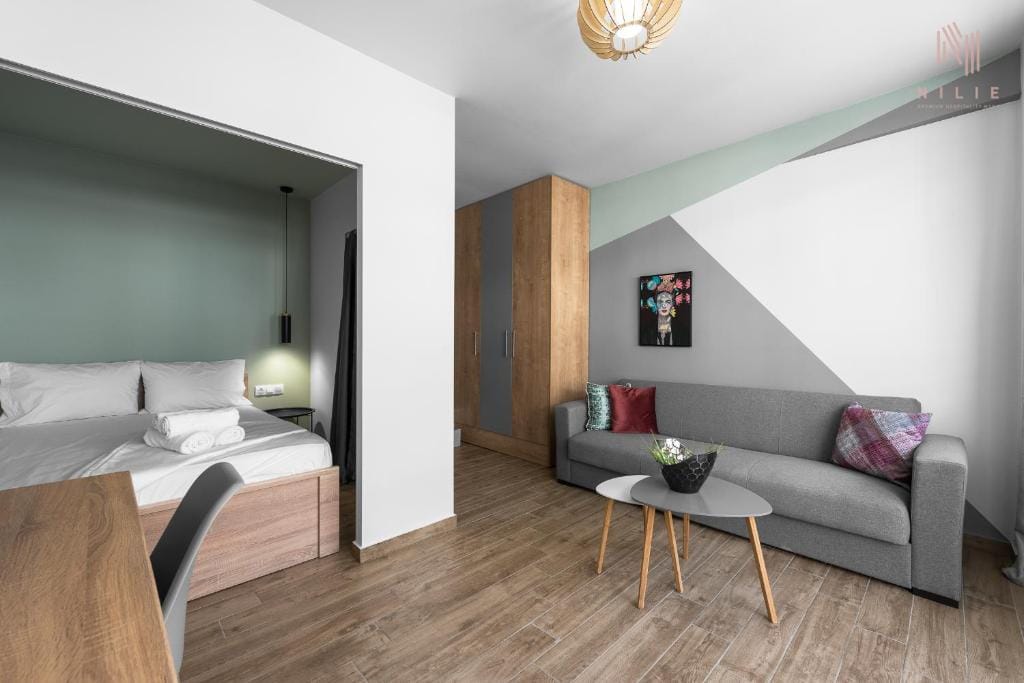 NILIE PREMIUM HOSPITALITY MGMT - 5BA9 - 10