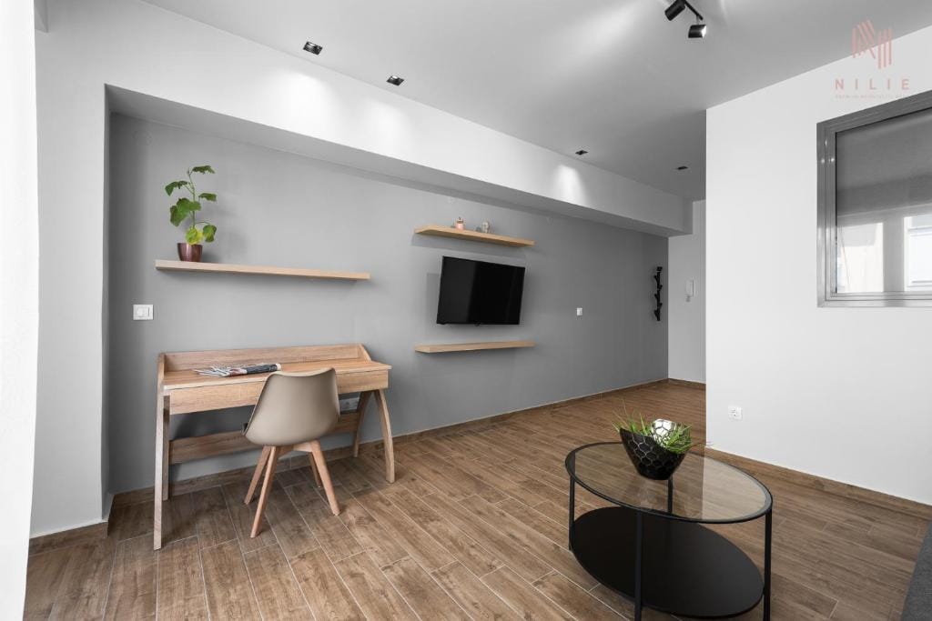 NILIE PREMIUM HOSPITALITY MGMT - 5BA12 - 4