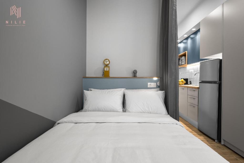 NILIE PREMIUM HOSPITALITY MGMT - 6BA2 - 3