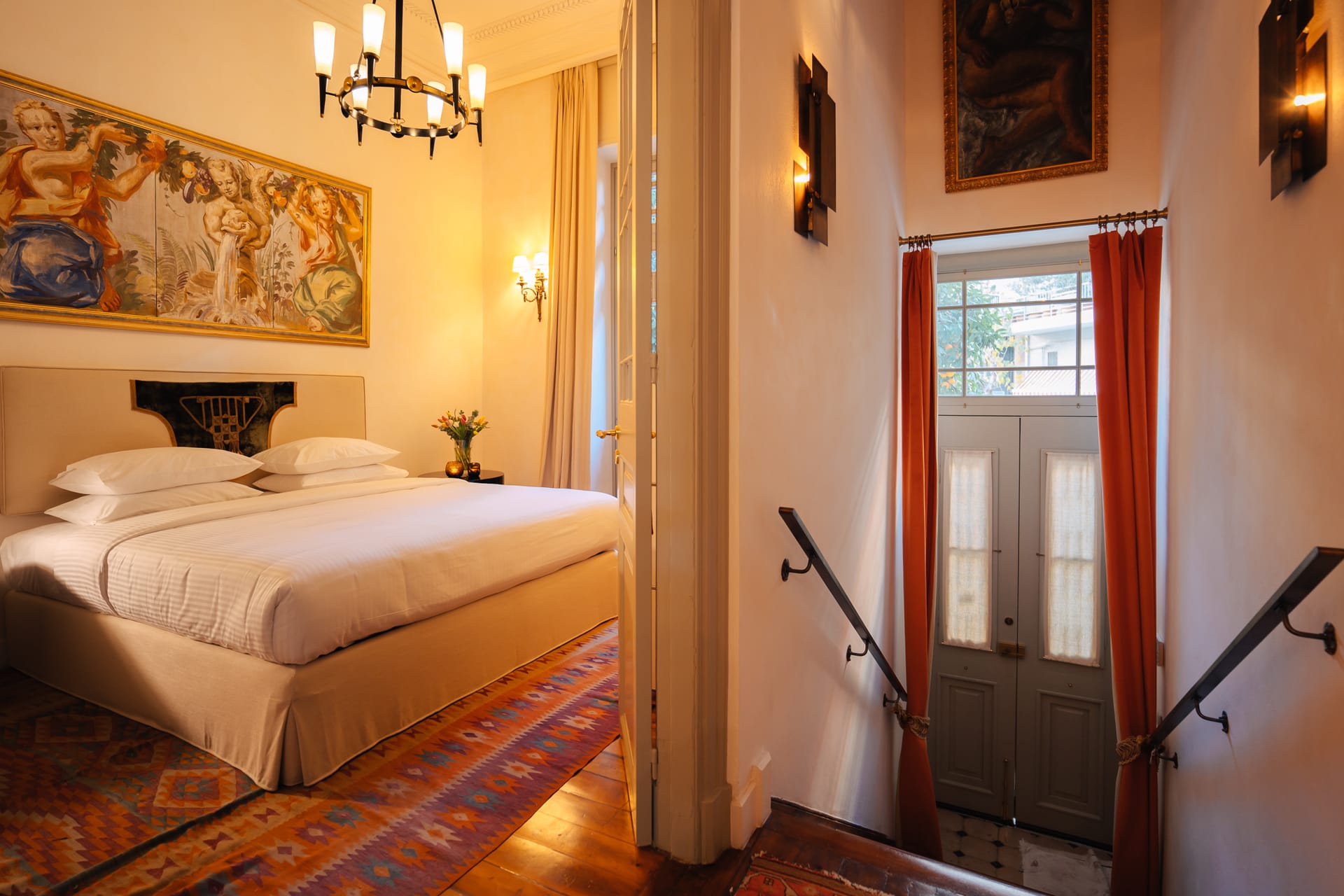 Herodion Residences Collection | Gargaretta Art House Suite