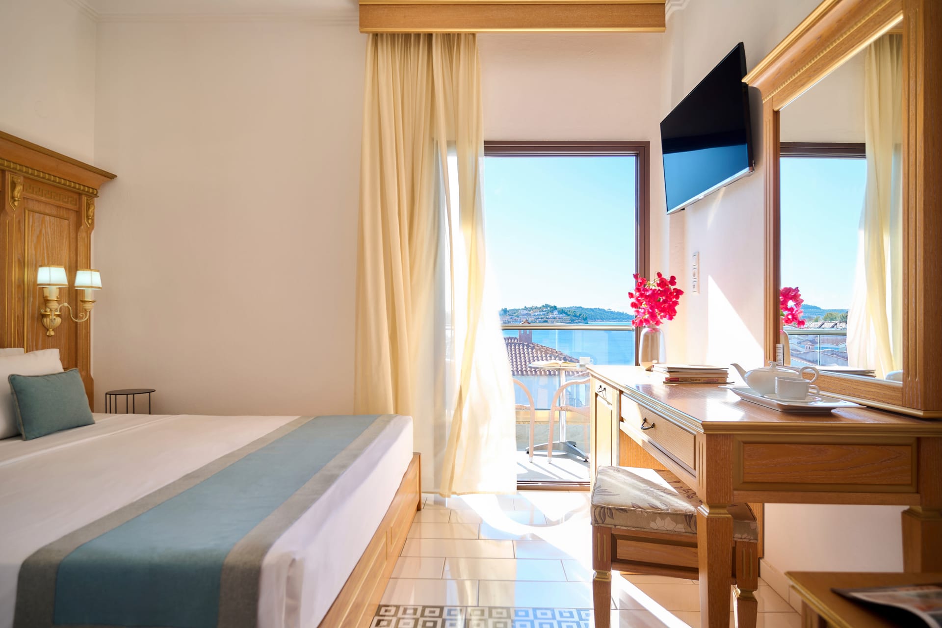 Standard Triple | Beach View