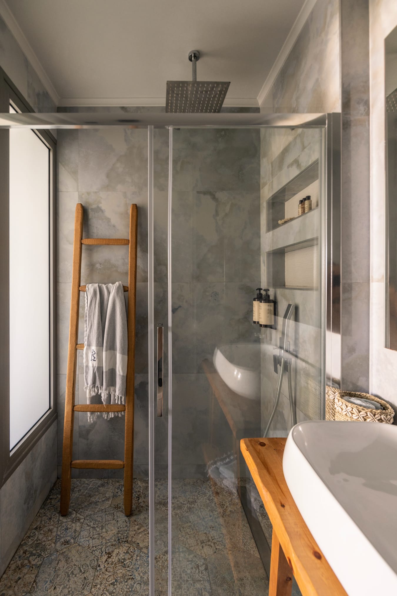 Blue Carpet Luxury Suites Halkidiki - DBLSV - 10