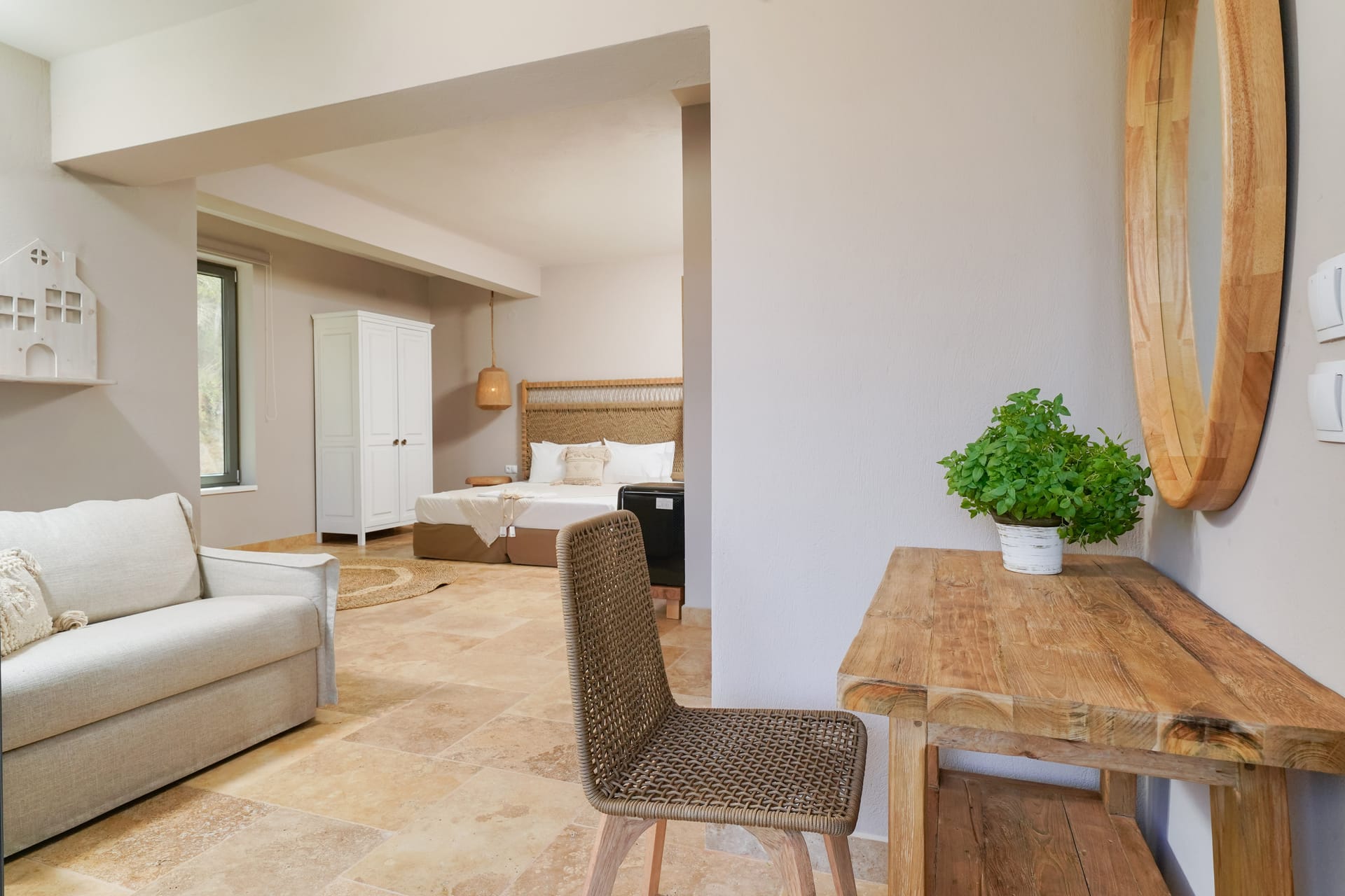Essentia Luxury - SUIJAC - 3