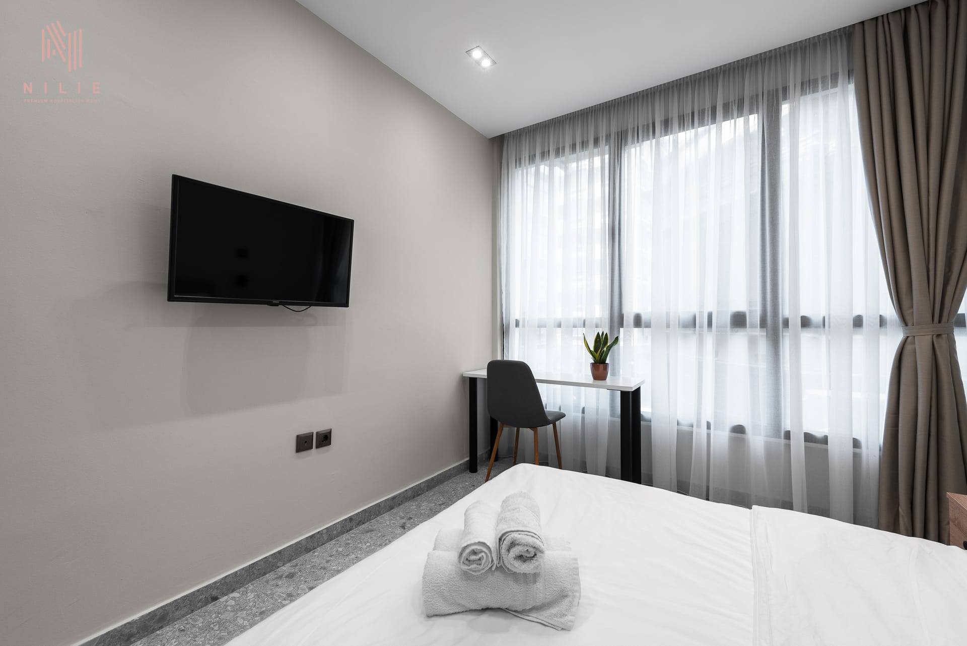 NILIE PREMIUM HOSPITALITY MGMT - AVEB - 9