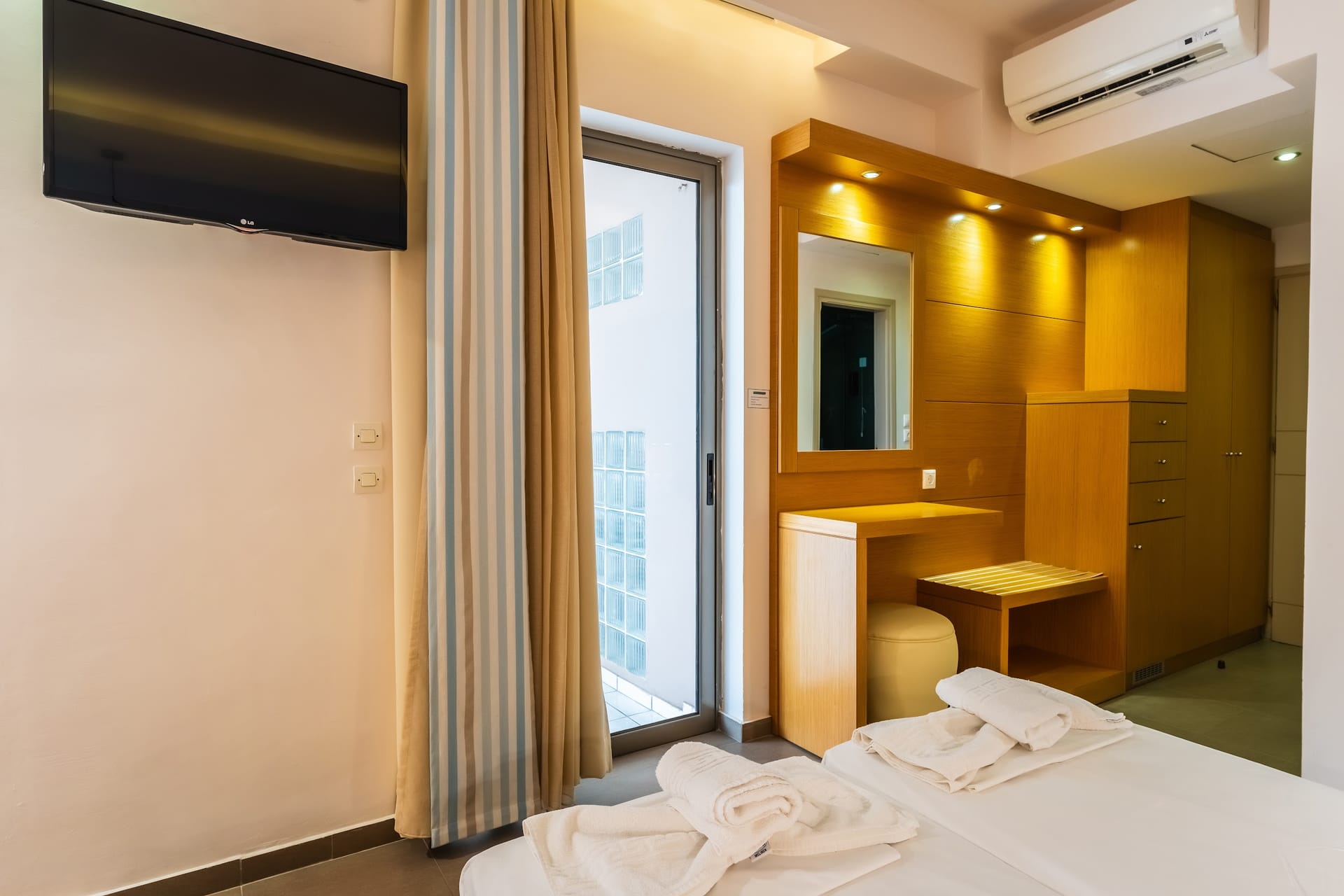 Hotel Pantheon Rethymno - QUATR - 4