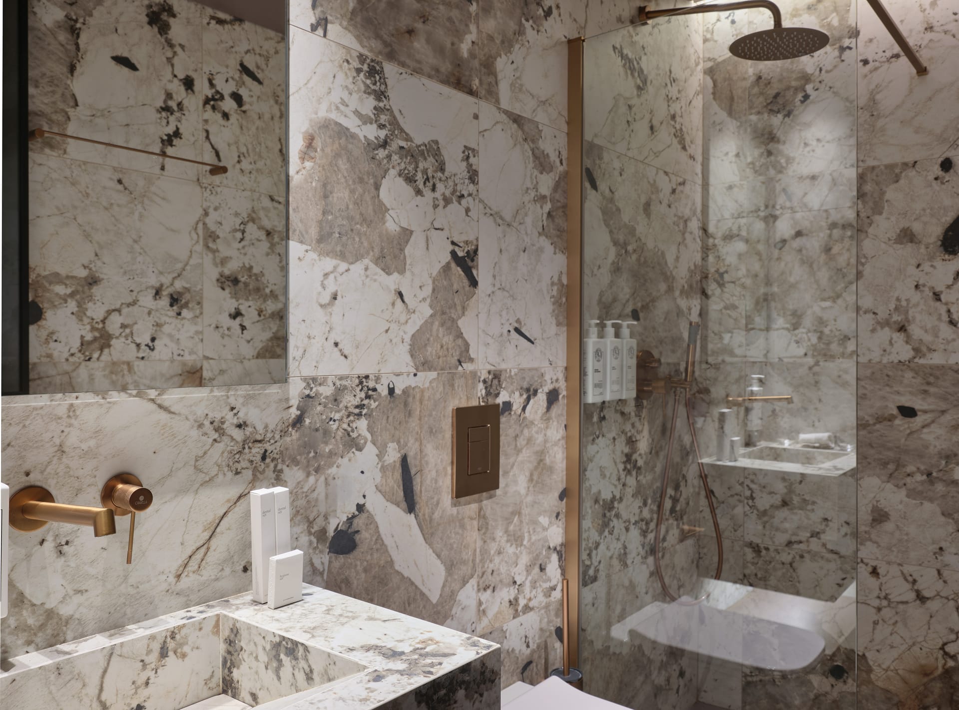 Nur Outline Aparthotel - SUITSP - 14