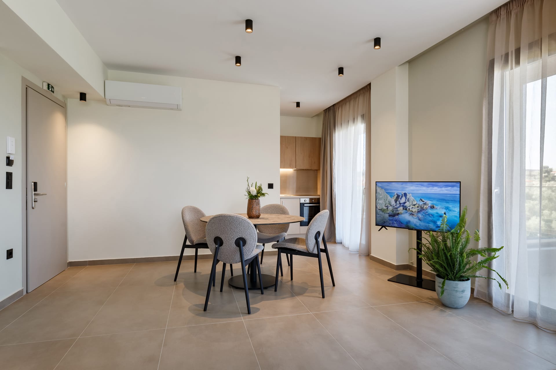 Dimi Residence - 2BED2B - 7