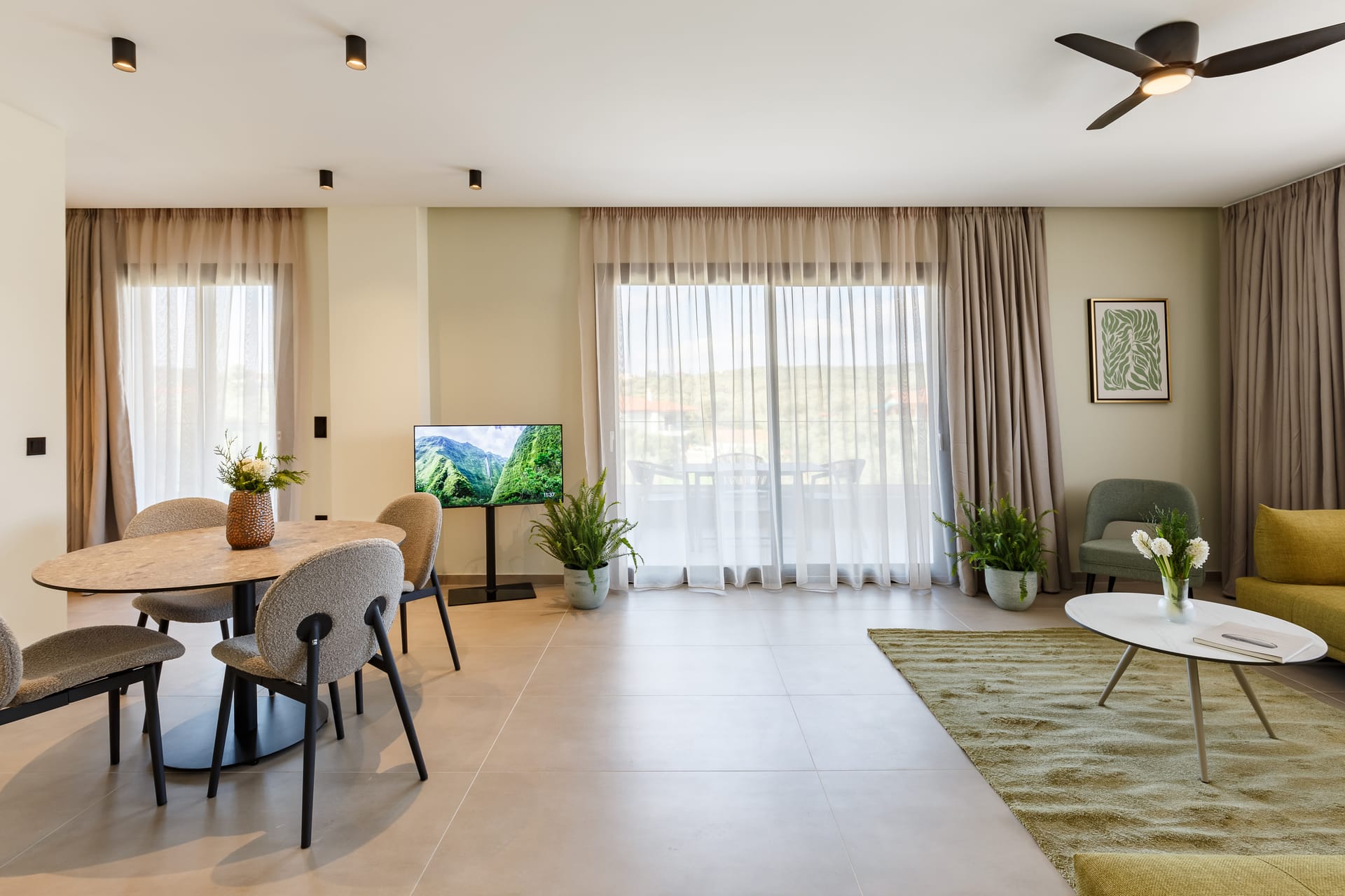 Dimi Residence - 2BED2B - 6