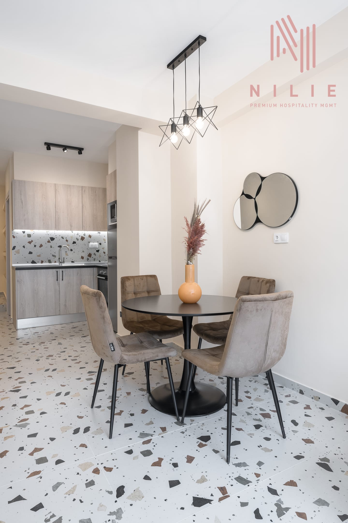NILIE PREMIUM HOSPITALITY MGMT - TANTA2 - 18