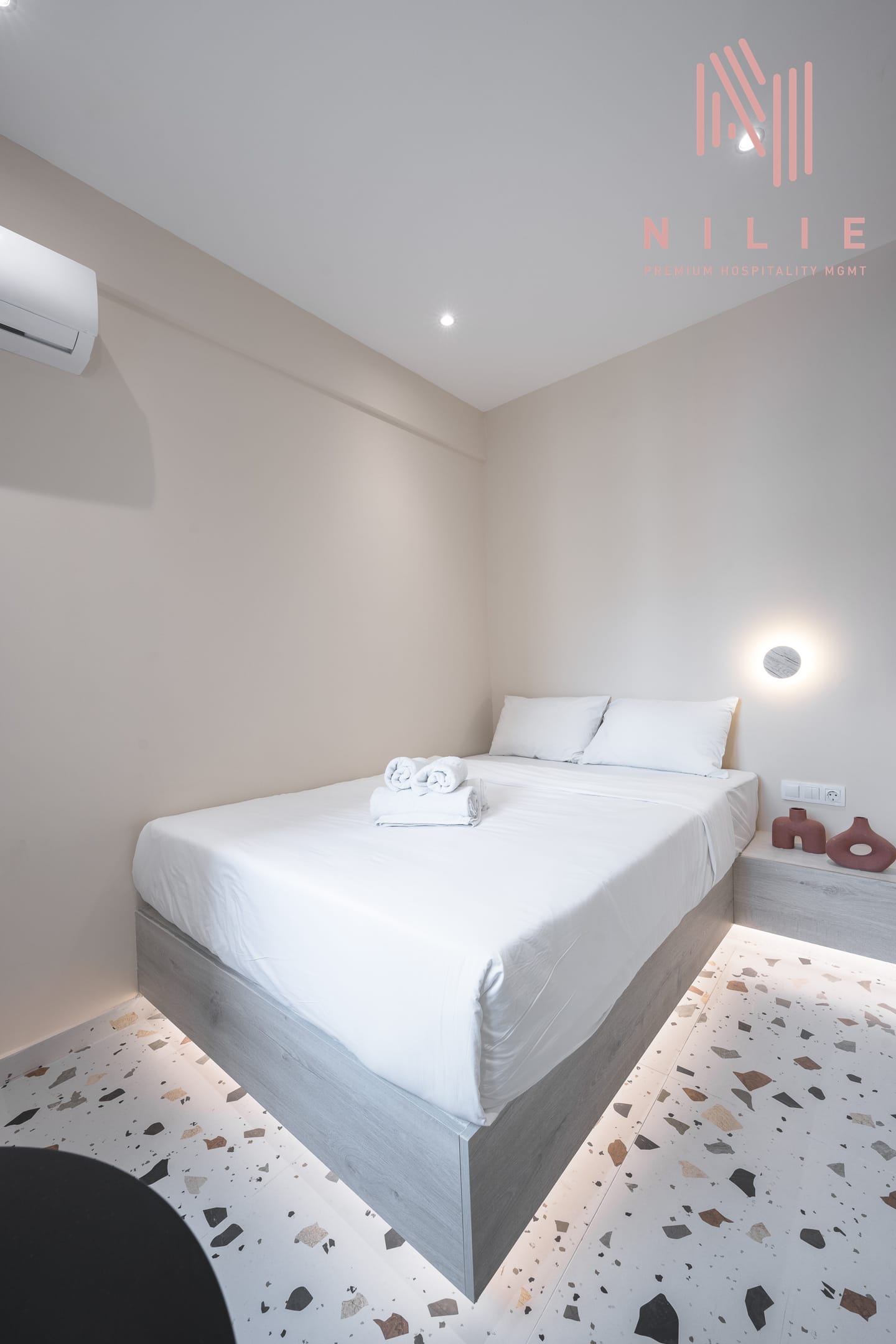 NILIE PREMIUM HOSPITALITY MGMT - TANTA1 - 18
