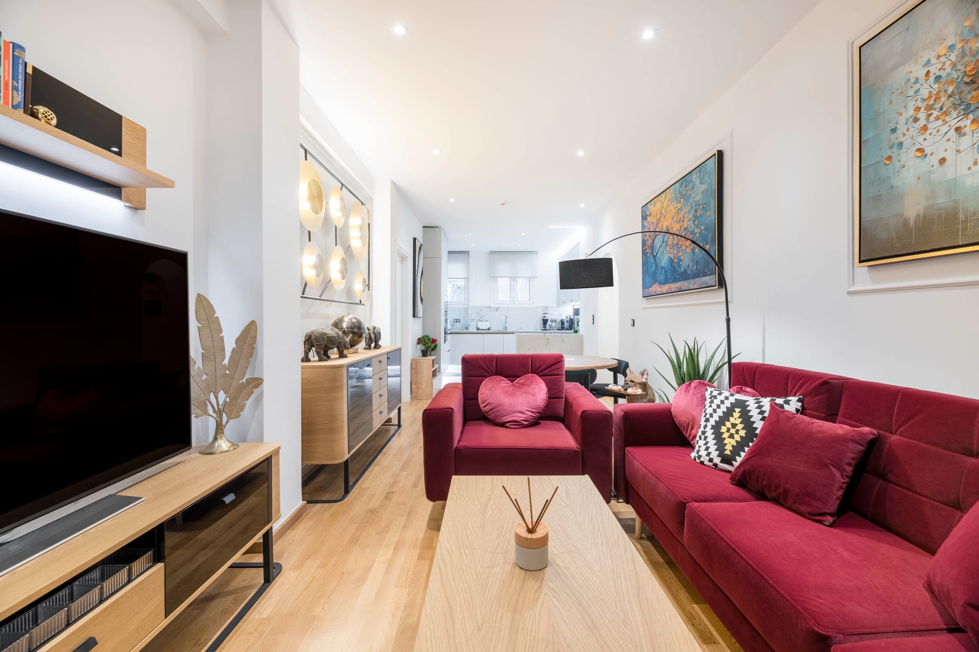 Alexandra’s Unique Apartment | Kon/nou Schina 5 Gyzi