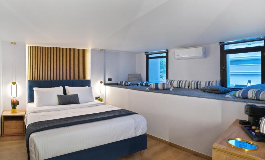 Cocoon Room