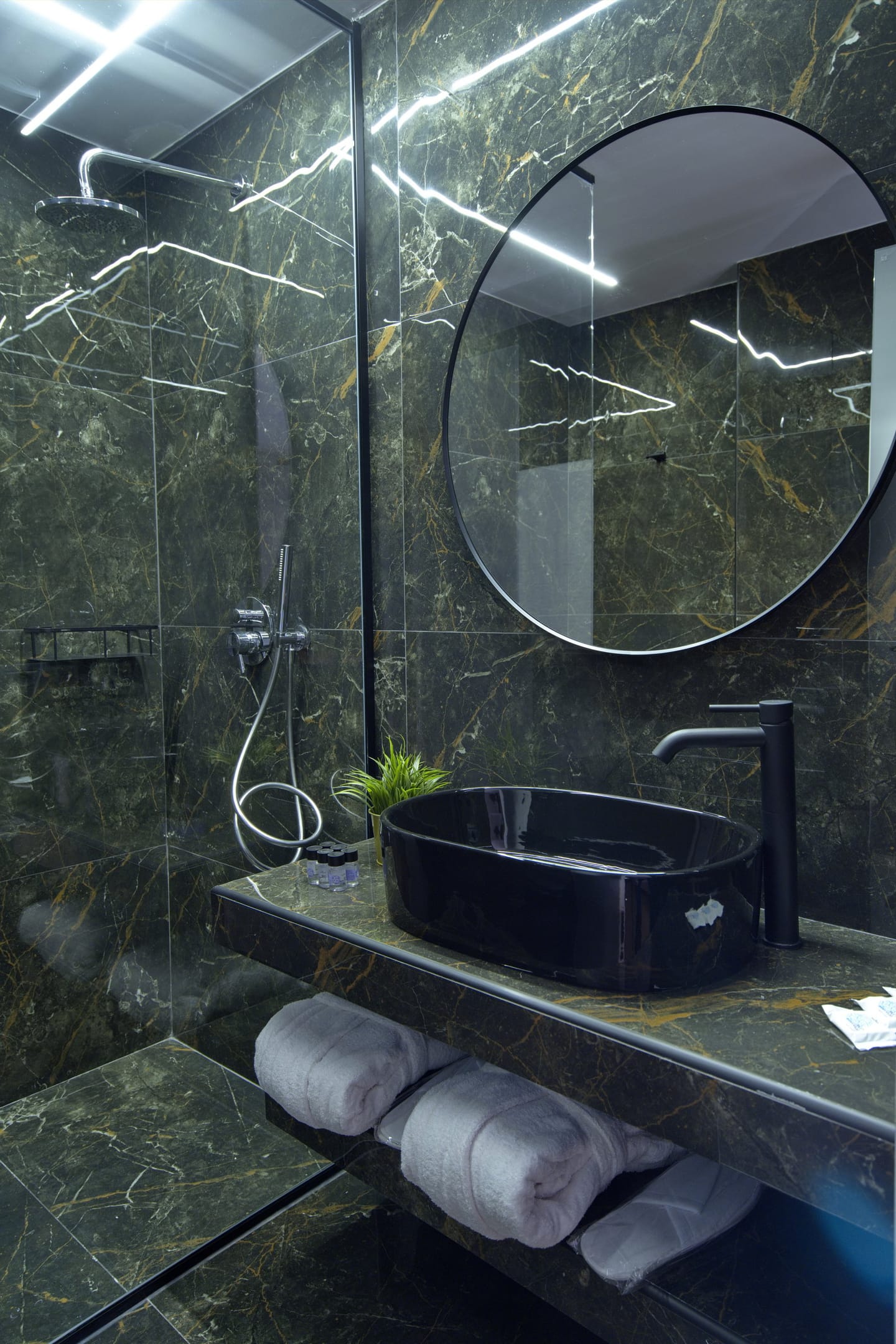 CITYLUXE Suites & Rooms - DXSOF - 11