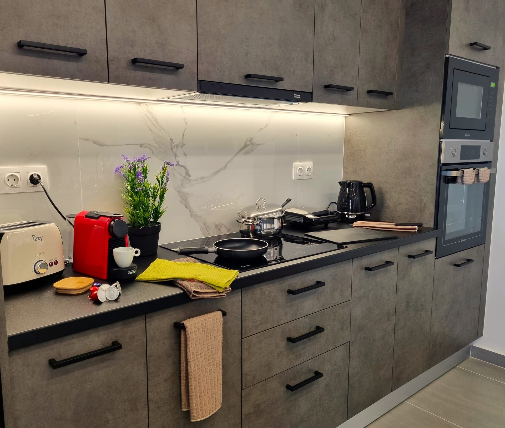 10 Apartments & Suites Athens - DAPART - 6