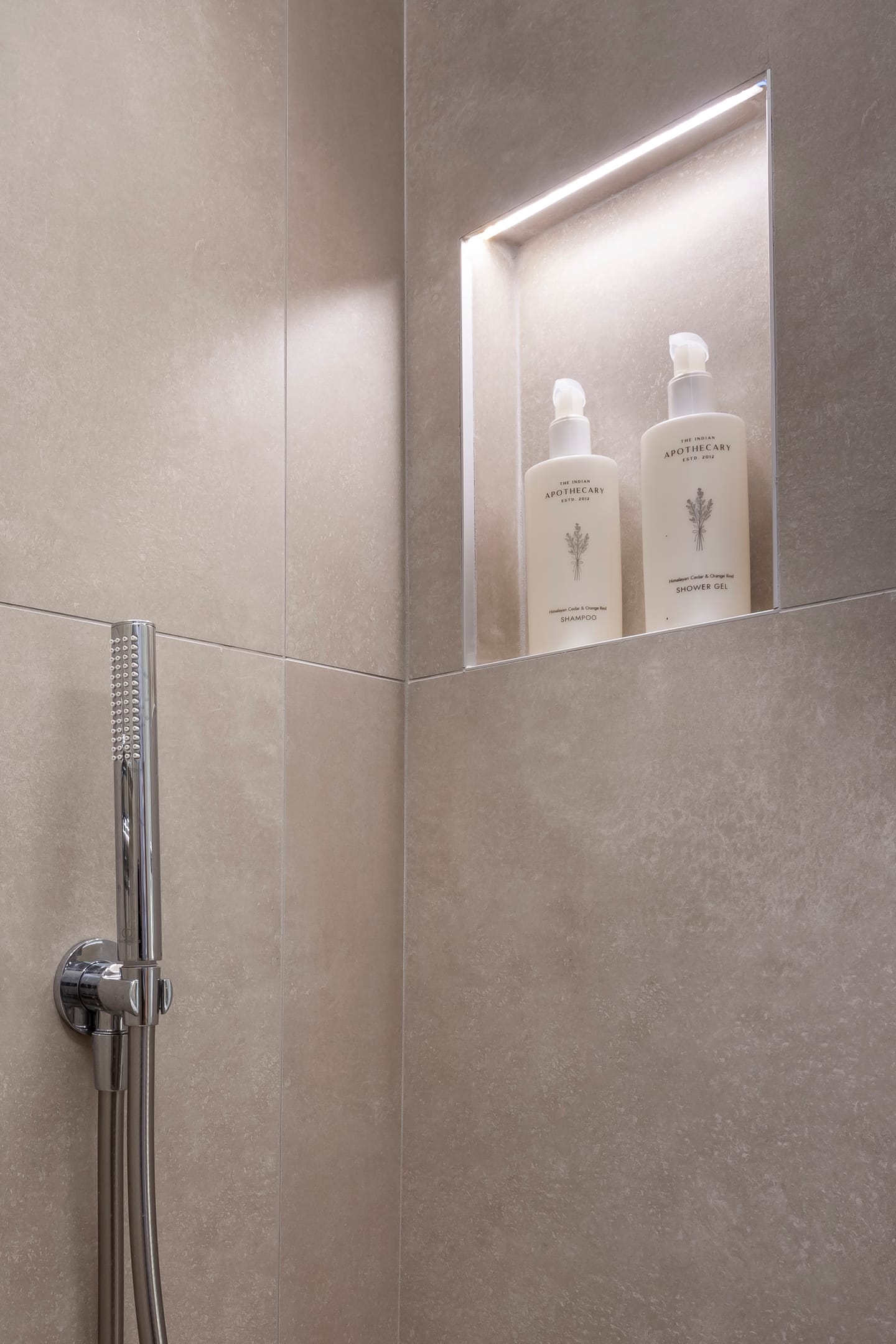 Aliston Deluxe Living – Adults Only - 1 - 12