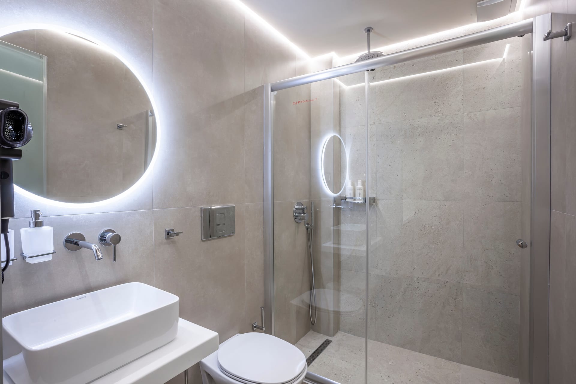 Aliston Deluxe Living – Adults Only - 1 - 9