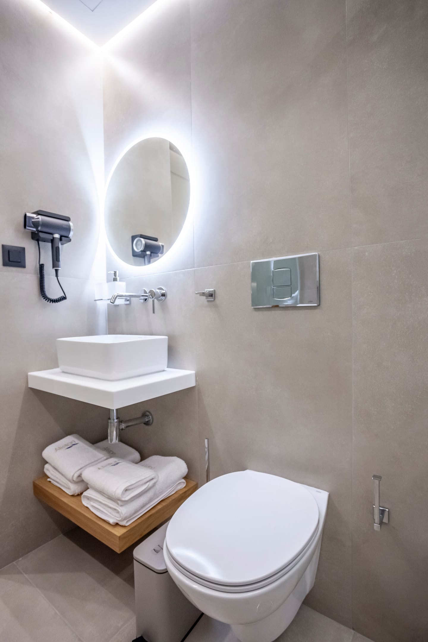 Aliston Deluxe Living – Adults Only - 1 - 10