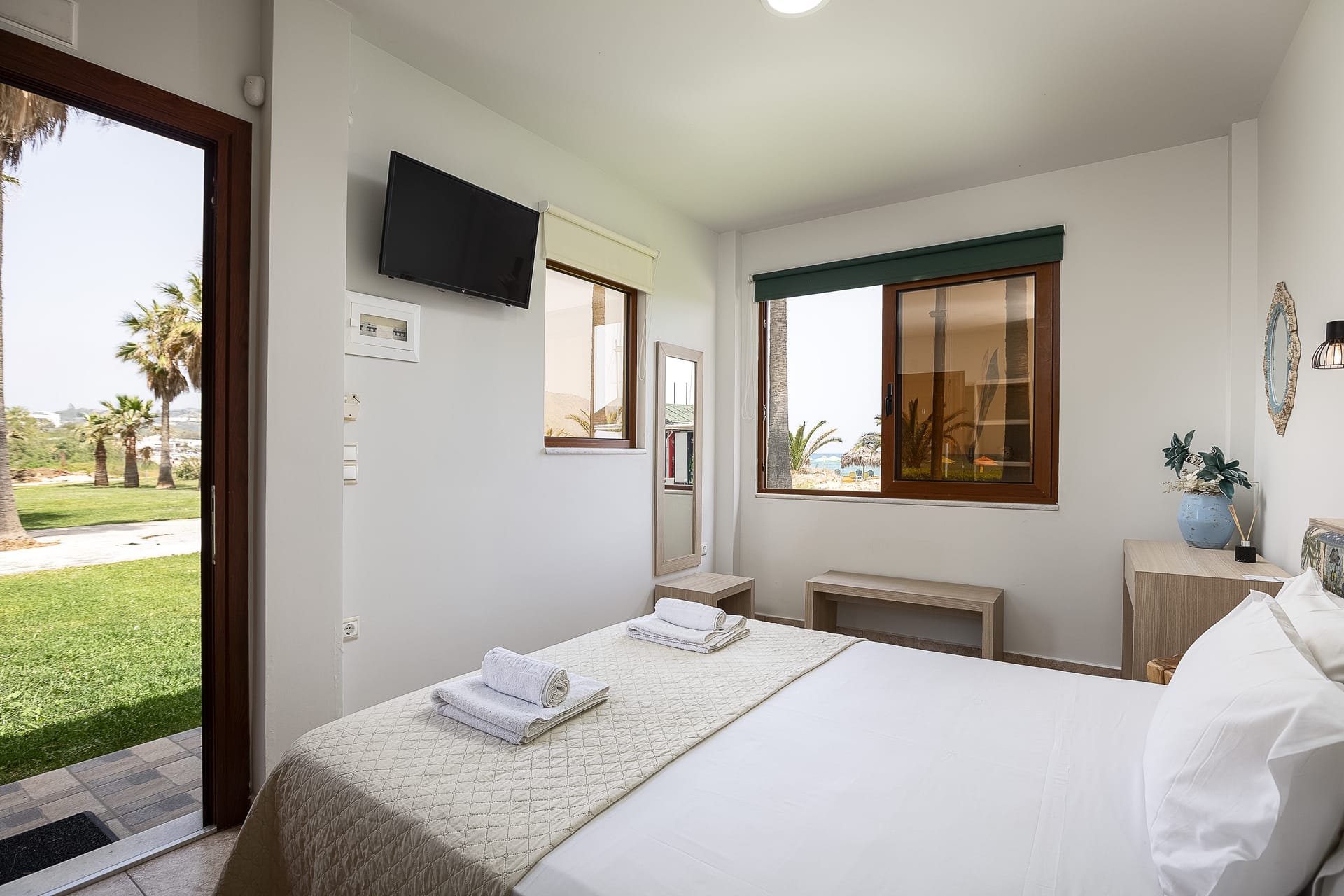 Standard Room with Sea View