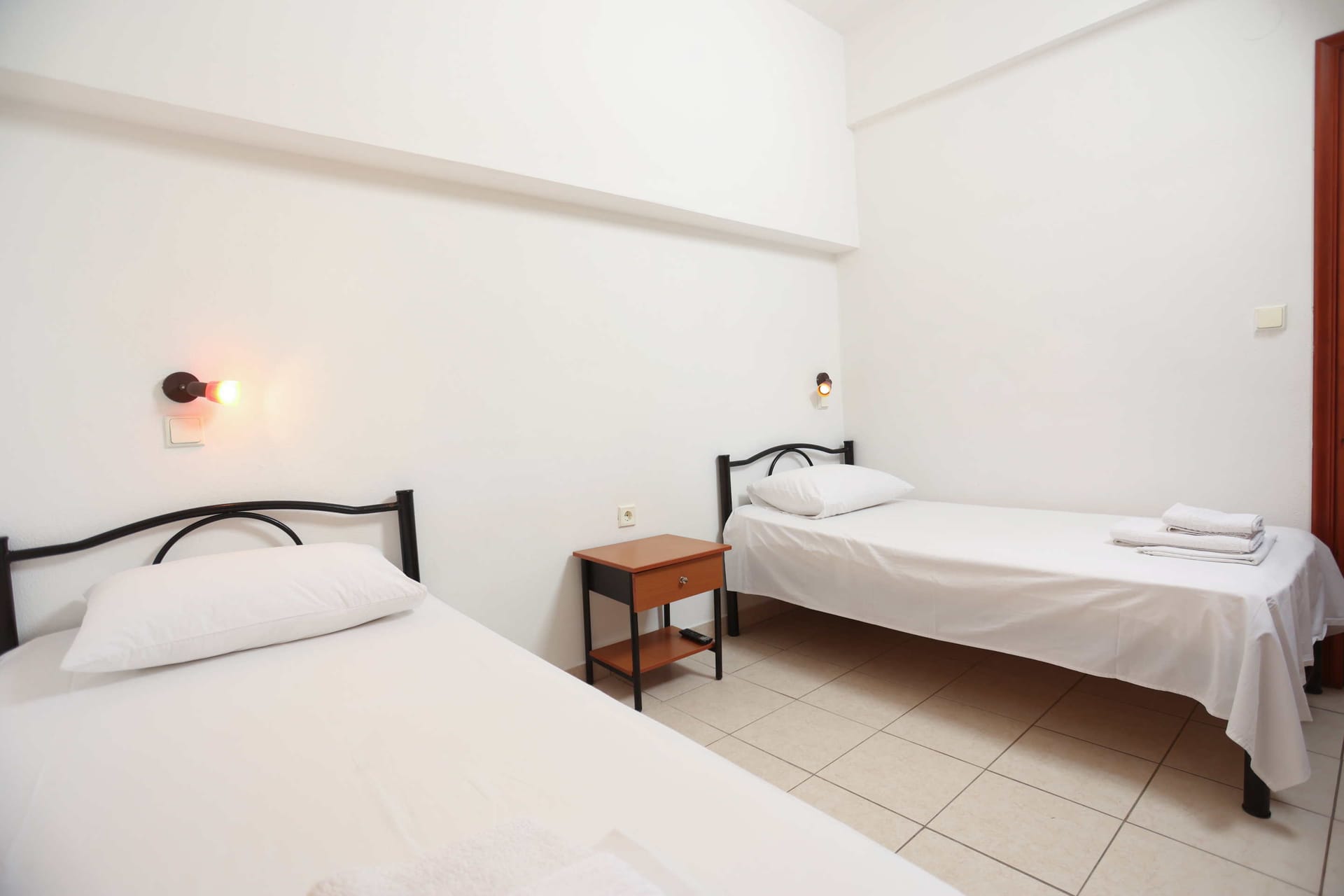 Gregory Apartments - APT1BR - 5