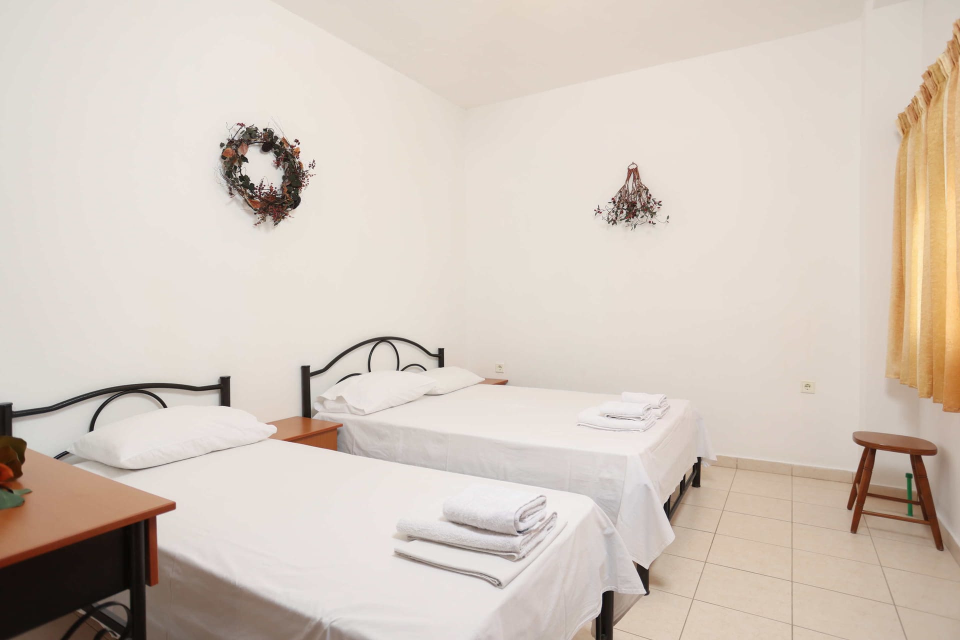 Gregory Apartments - FAMAPT - 2