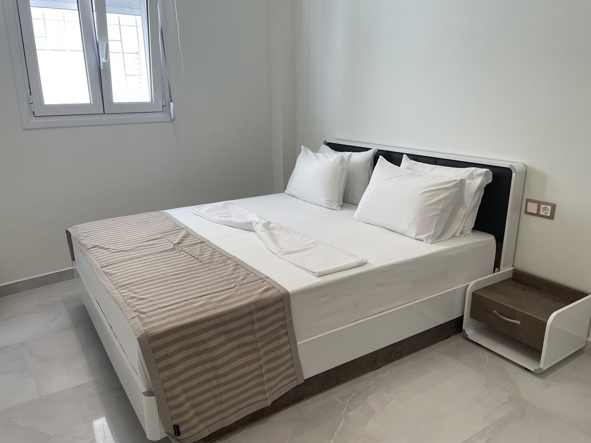 Feel Breeze Athens - TBSG - 2