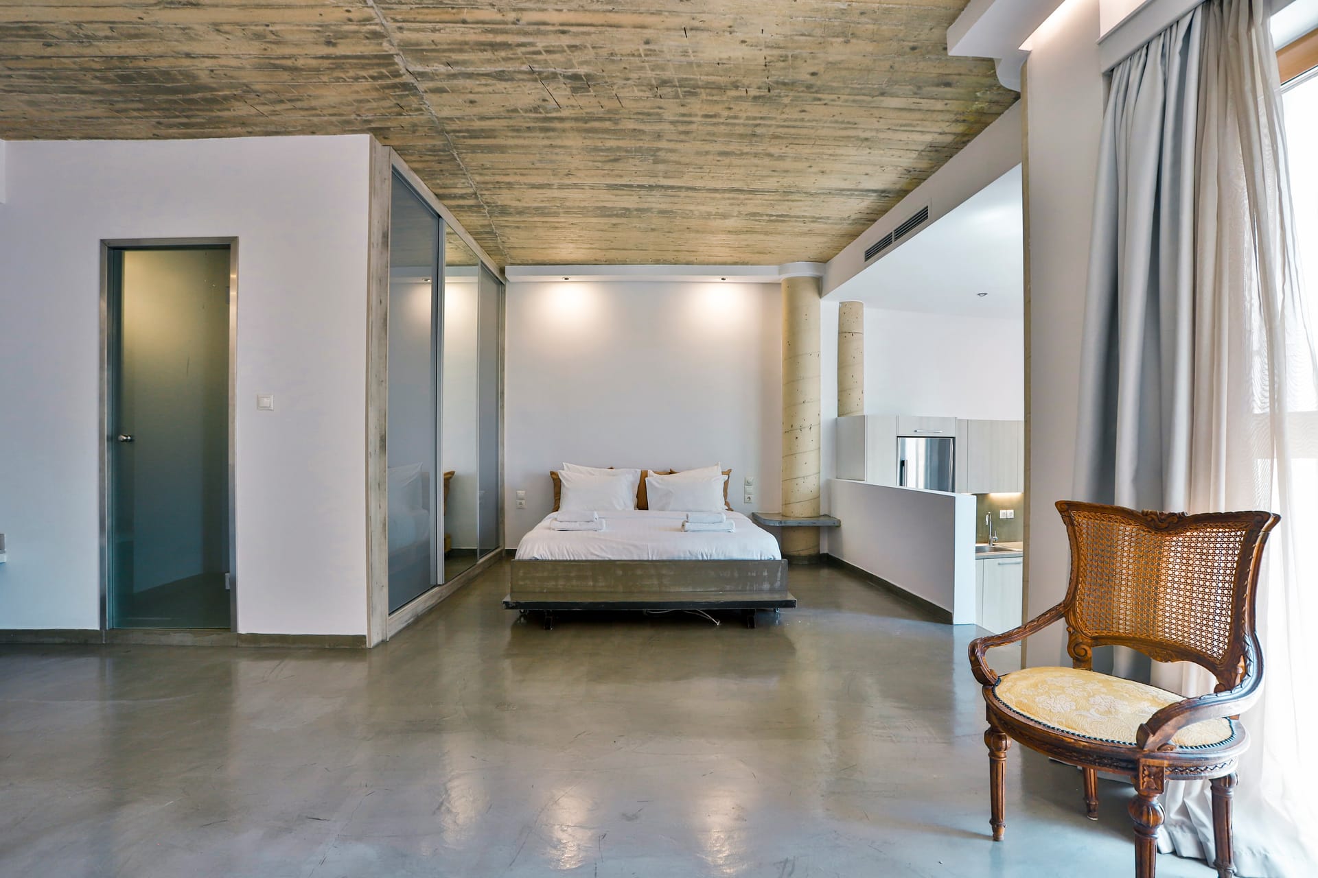 Live & Travel Athens - DOMD - 10