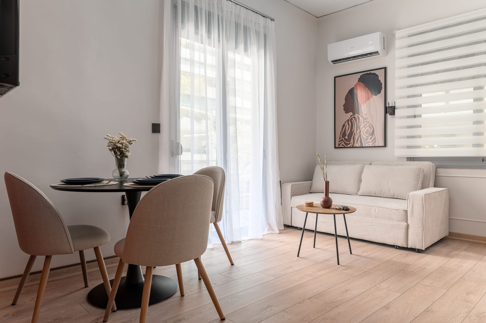 Apartment with Balcony