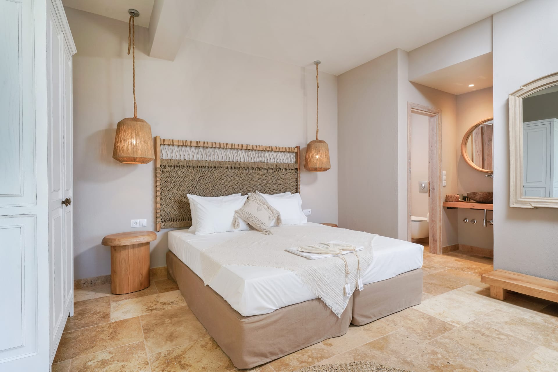 Essentia Luxury - SUIJAC - 4
