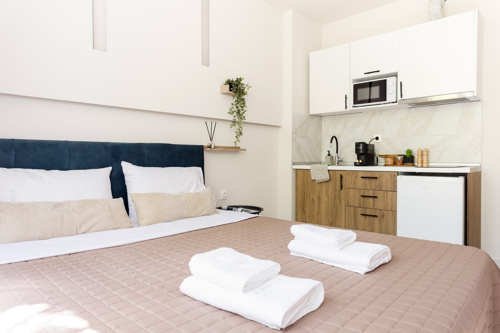 Aeons by Hotelia Hospitality Group - DSTUGD - 5