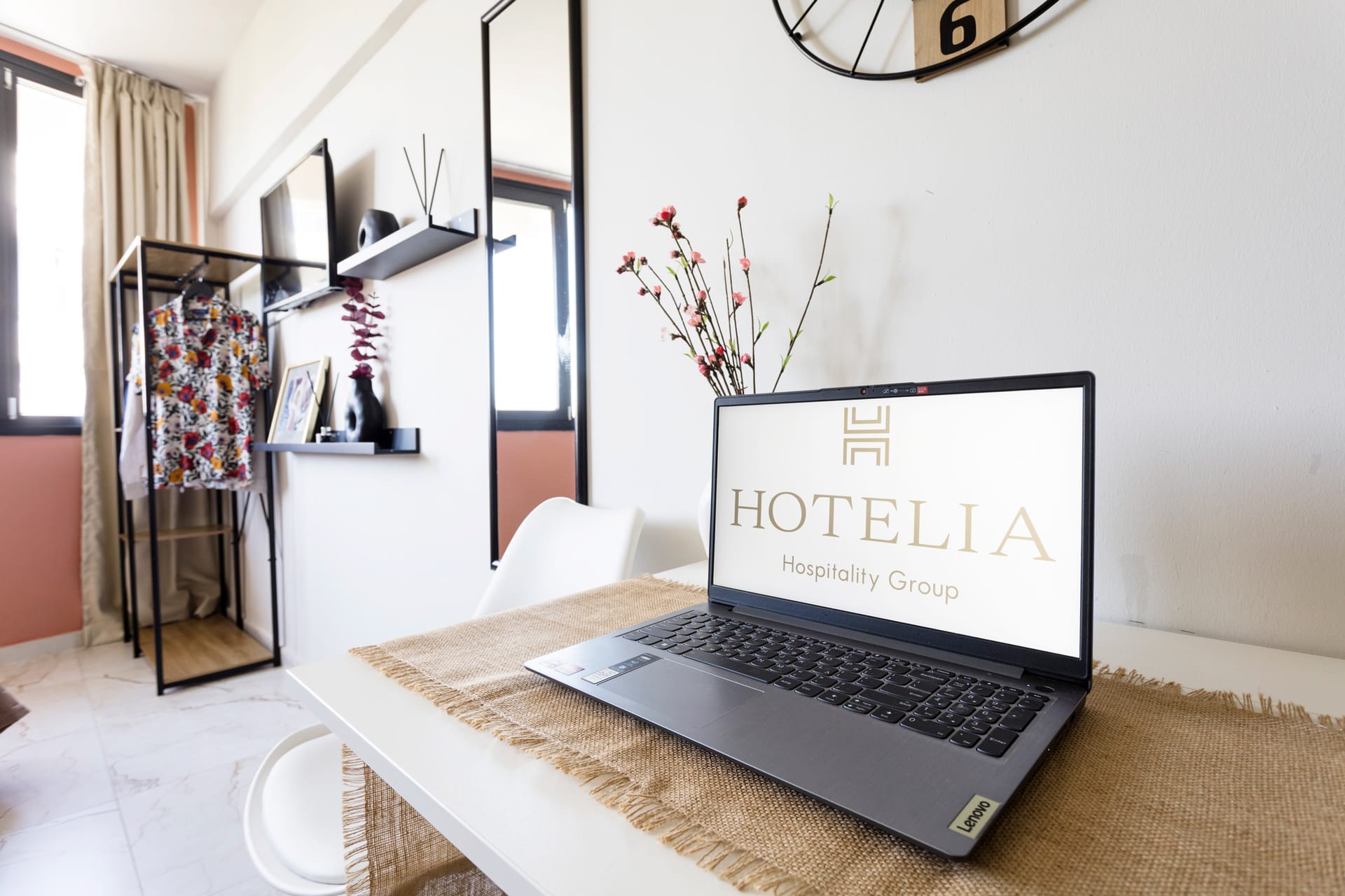 Aeons by Hotelia Hospitality Group - DSTUWW - 6