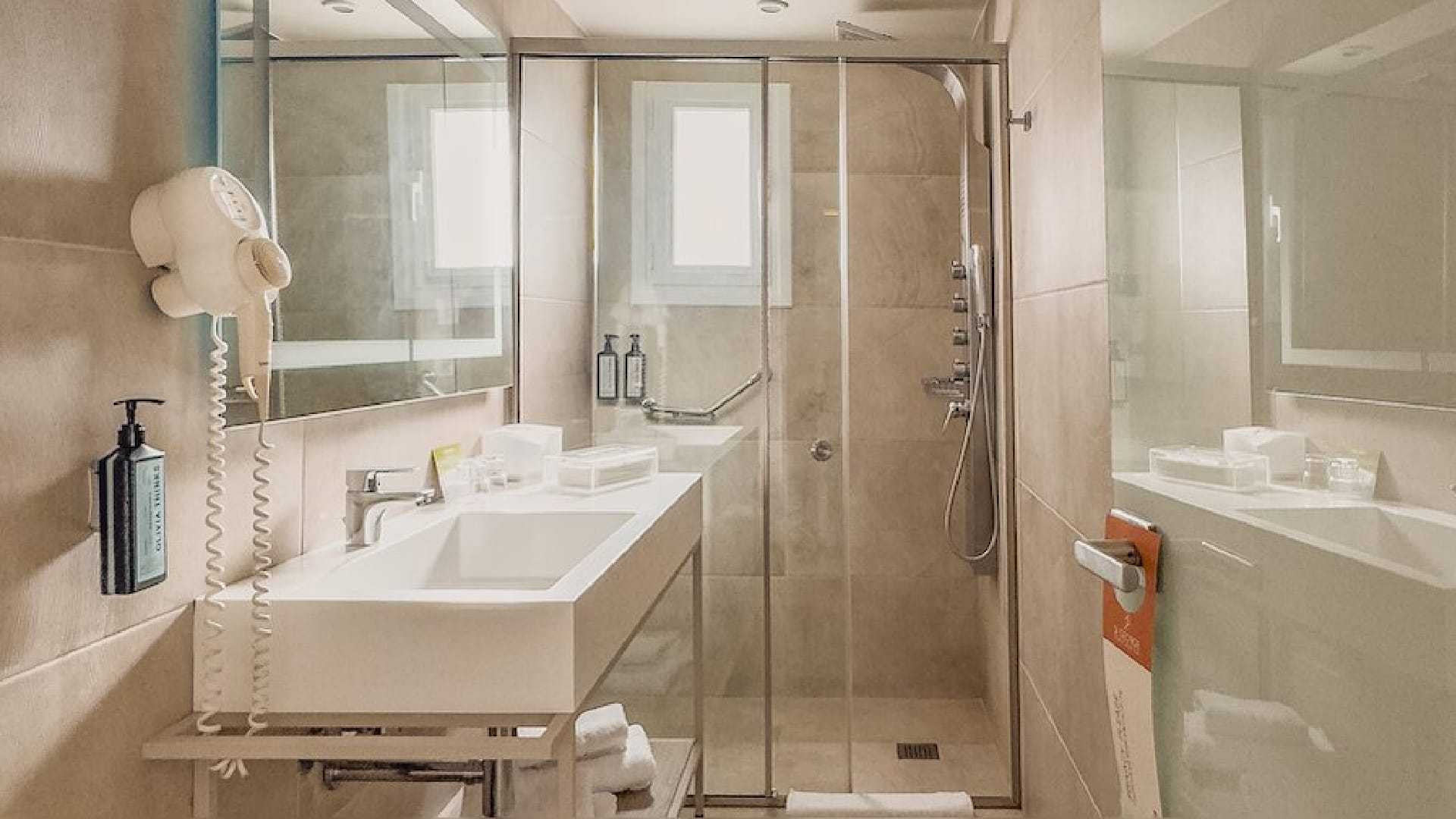 Saint George Lycabettus Lifestyle Hotel - ECD - 4