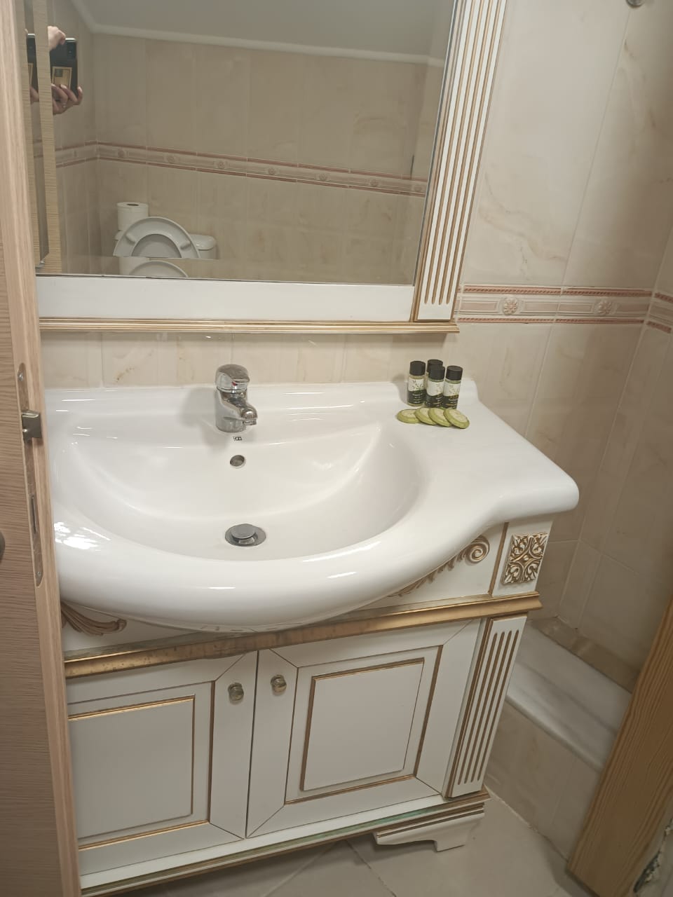 Eona Beach Resort by Greek Pride - ECOTWN - 4