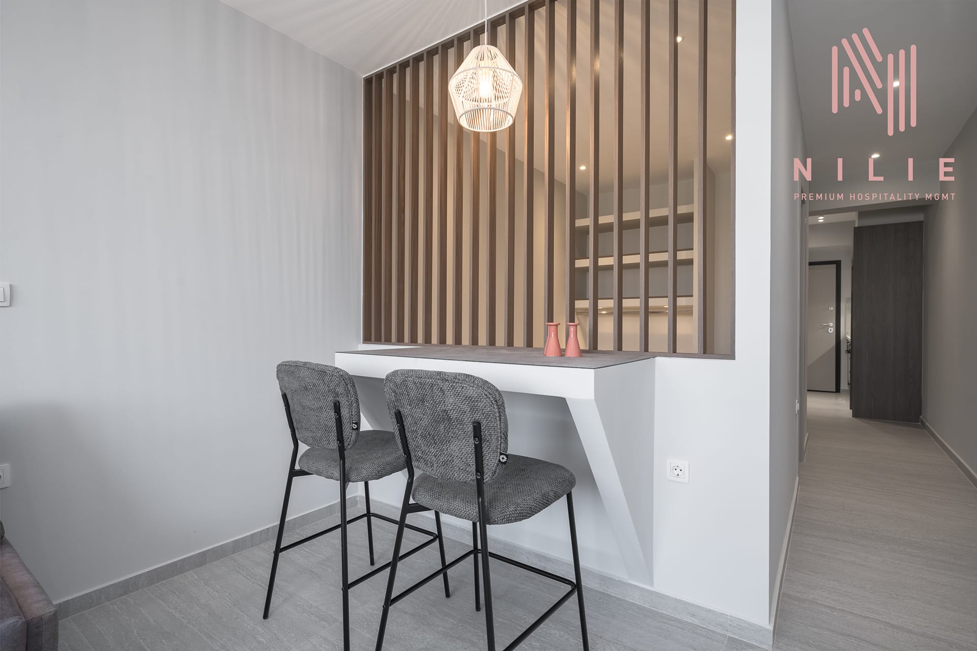 NILIE PREMIUM HOSPITALITY MGMT - TANT52 - 7