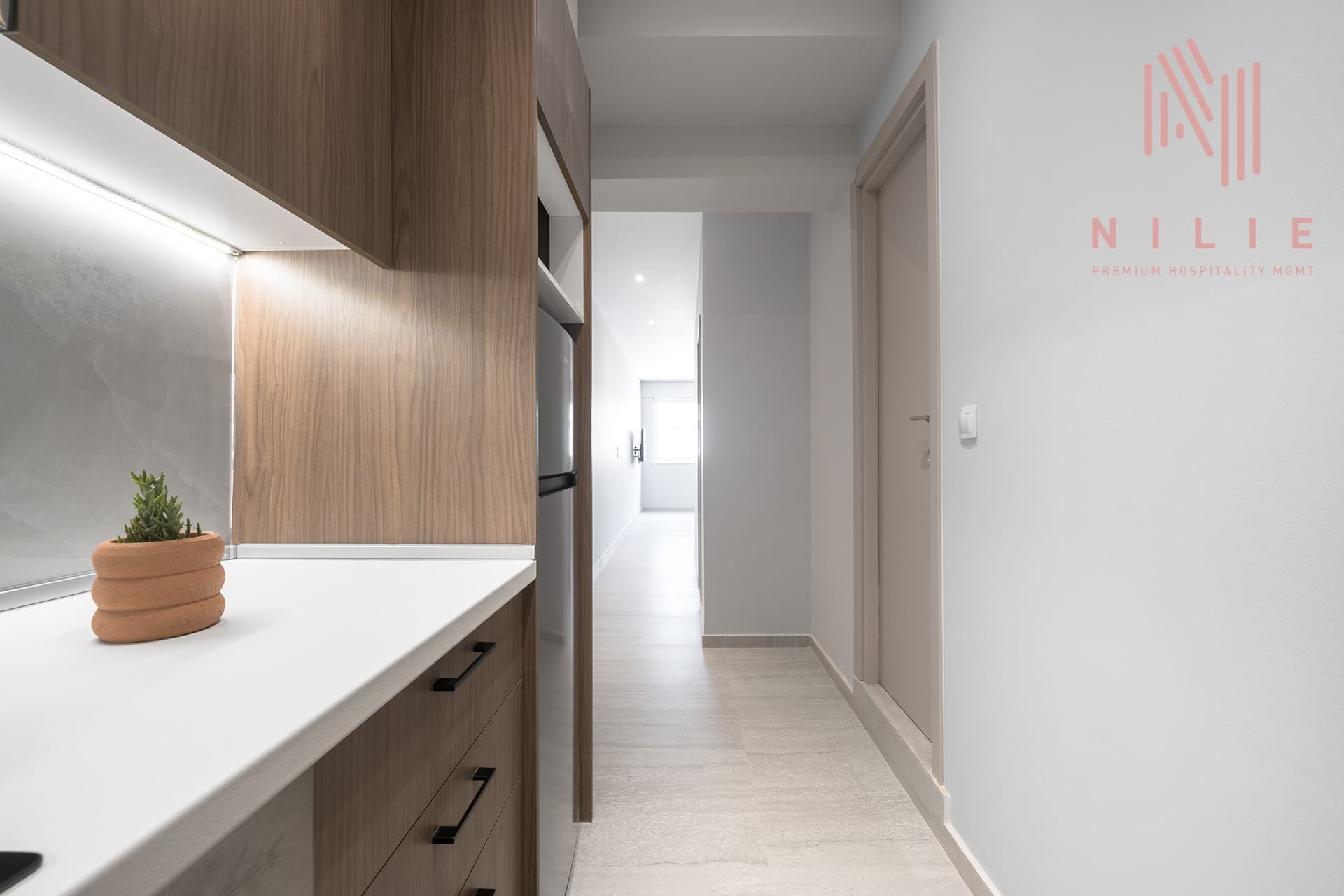 NILIE PREMIUM HOSPITALITY MGMT - TANT52 - 11