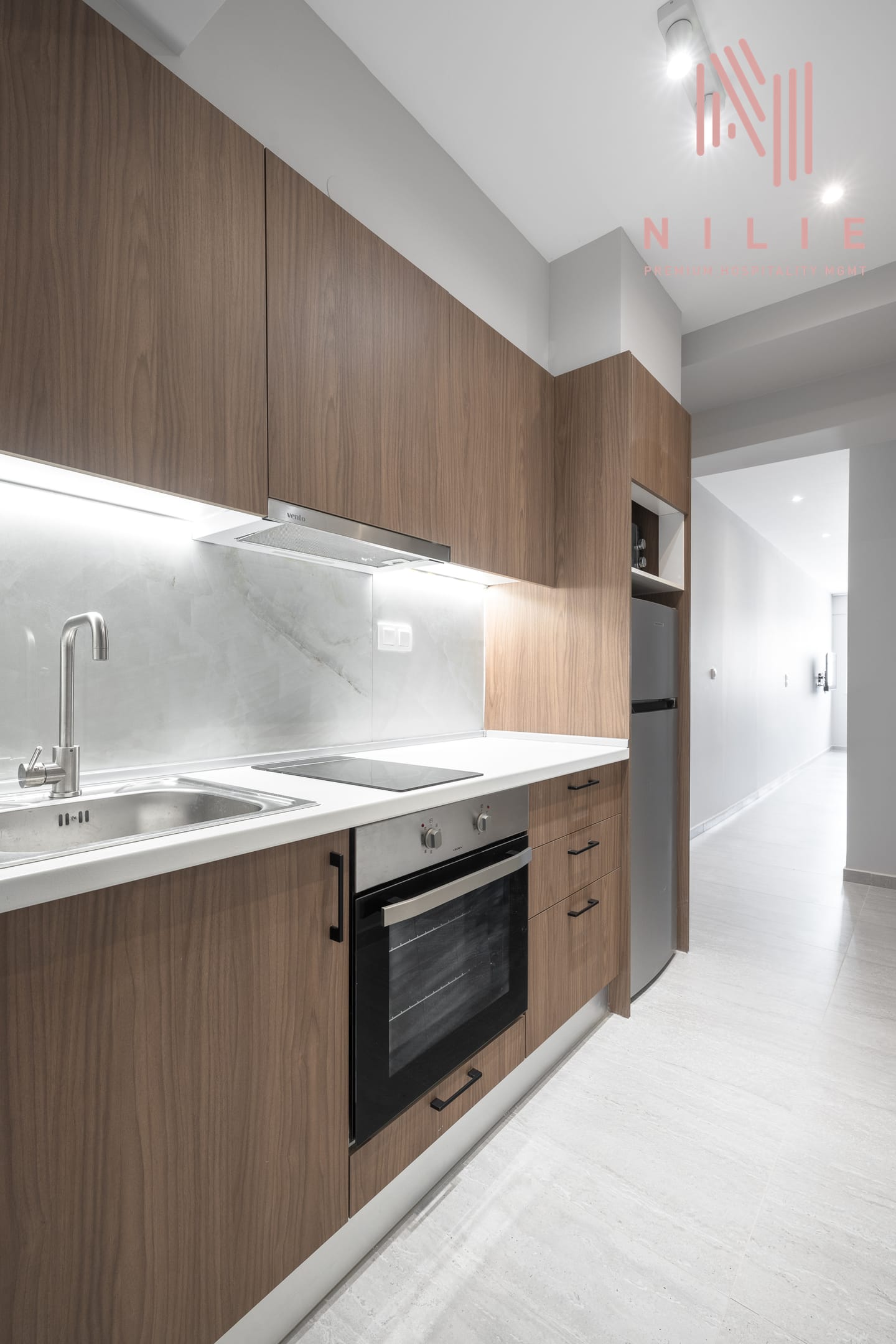 NILIE PREMIUM HOSPITALITY MGMT - TANT52 - 20