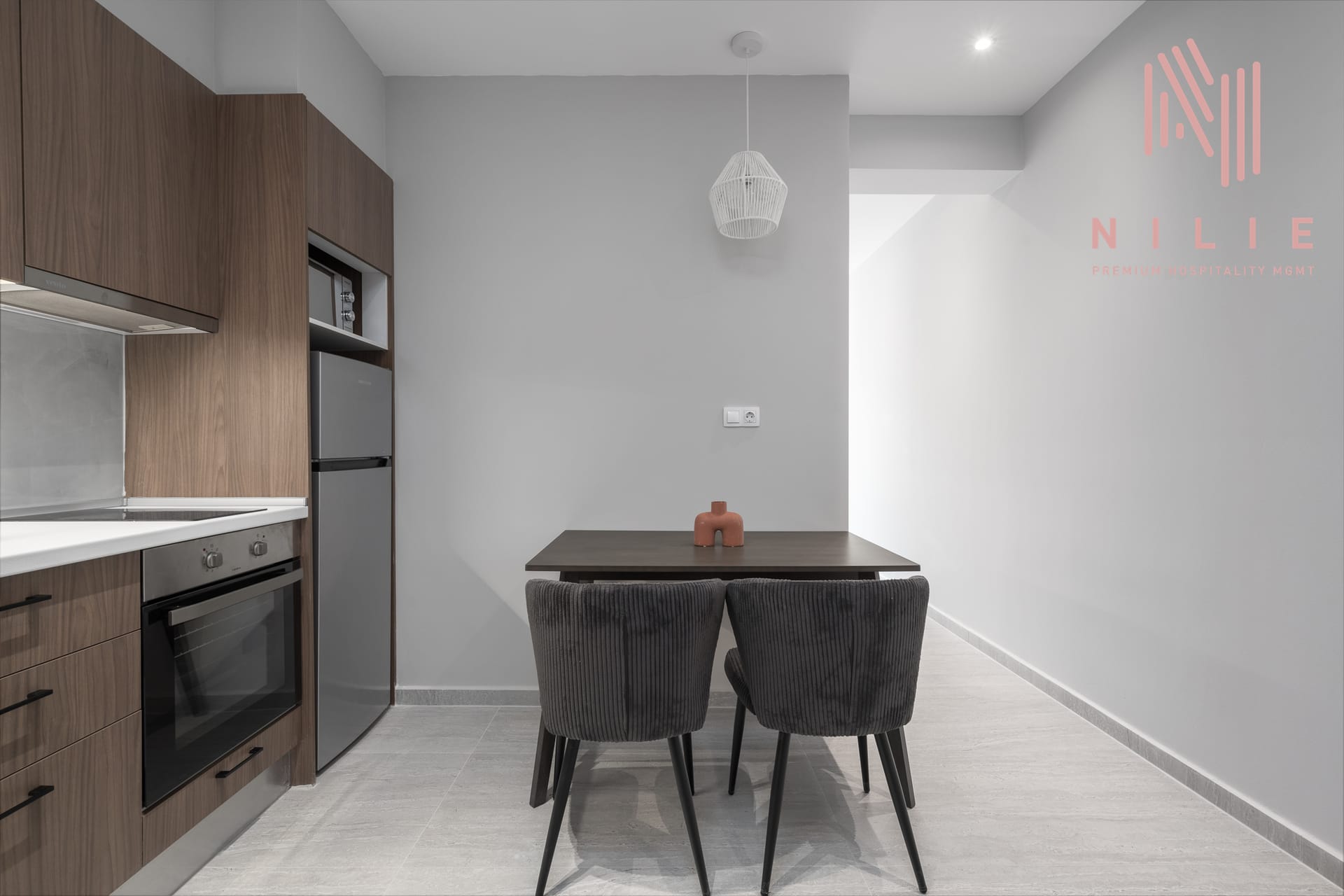 NILIE PREMIUM HOSPITALITY MGMT - TANT57 - 5