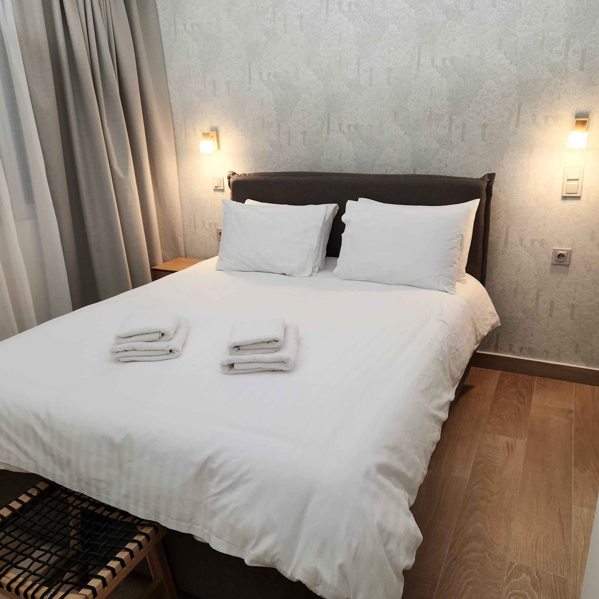 Athina – Superior Two Bedroom Apartment