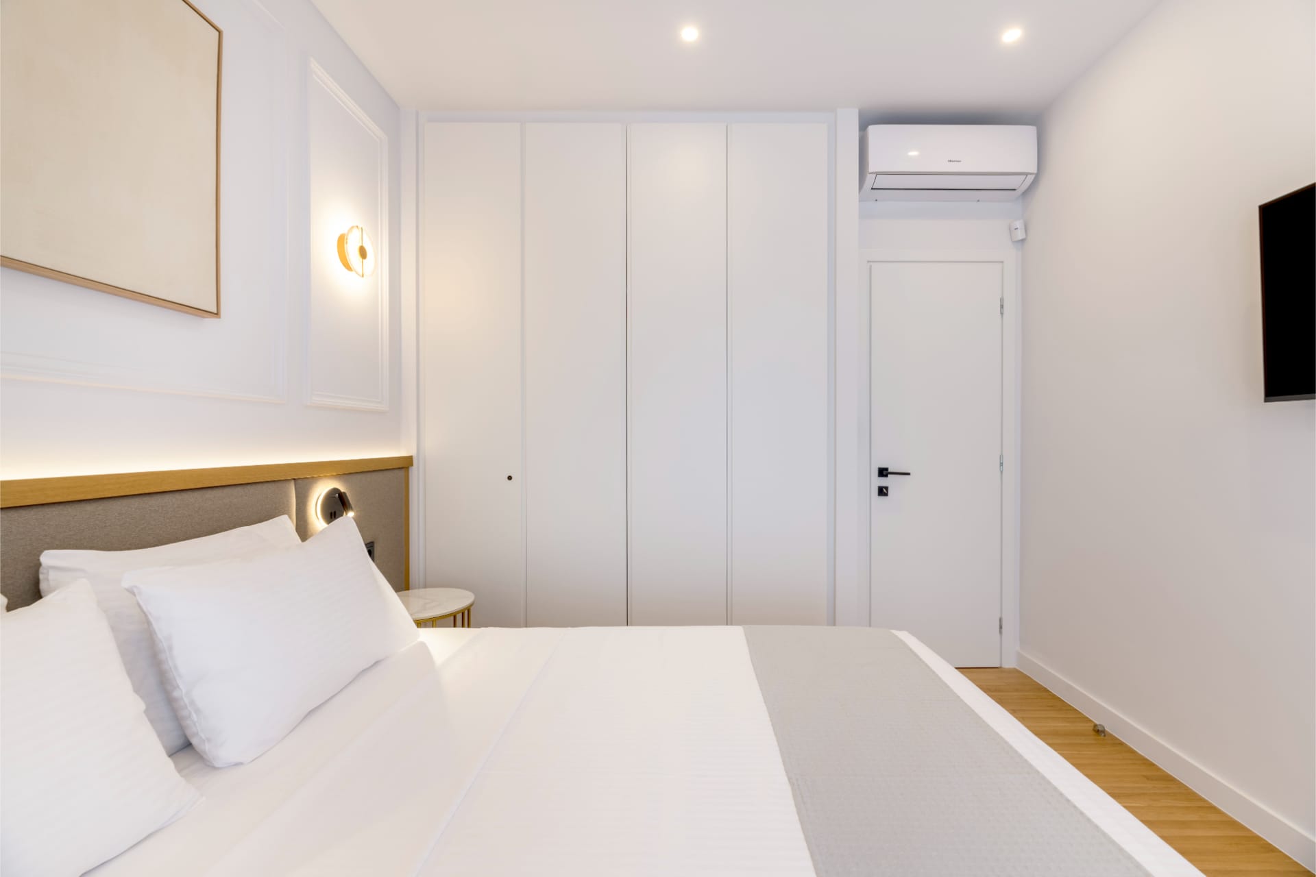 Bill & John Apartments & Villas - M13COR - 15