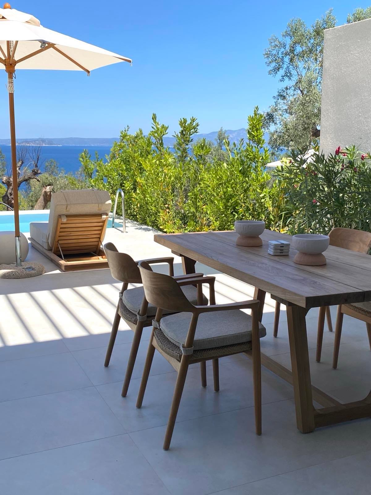 Sea View Maisonette with Private Pool