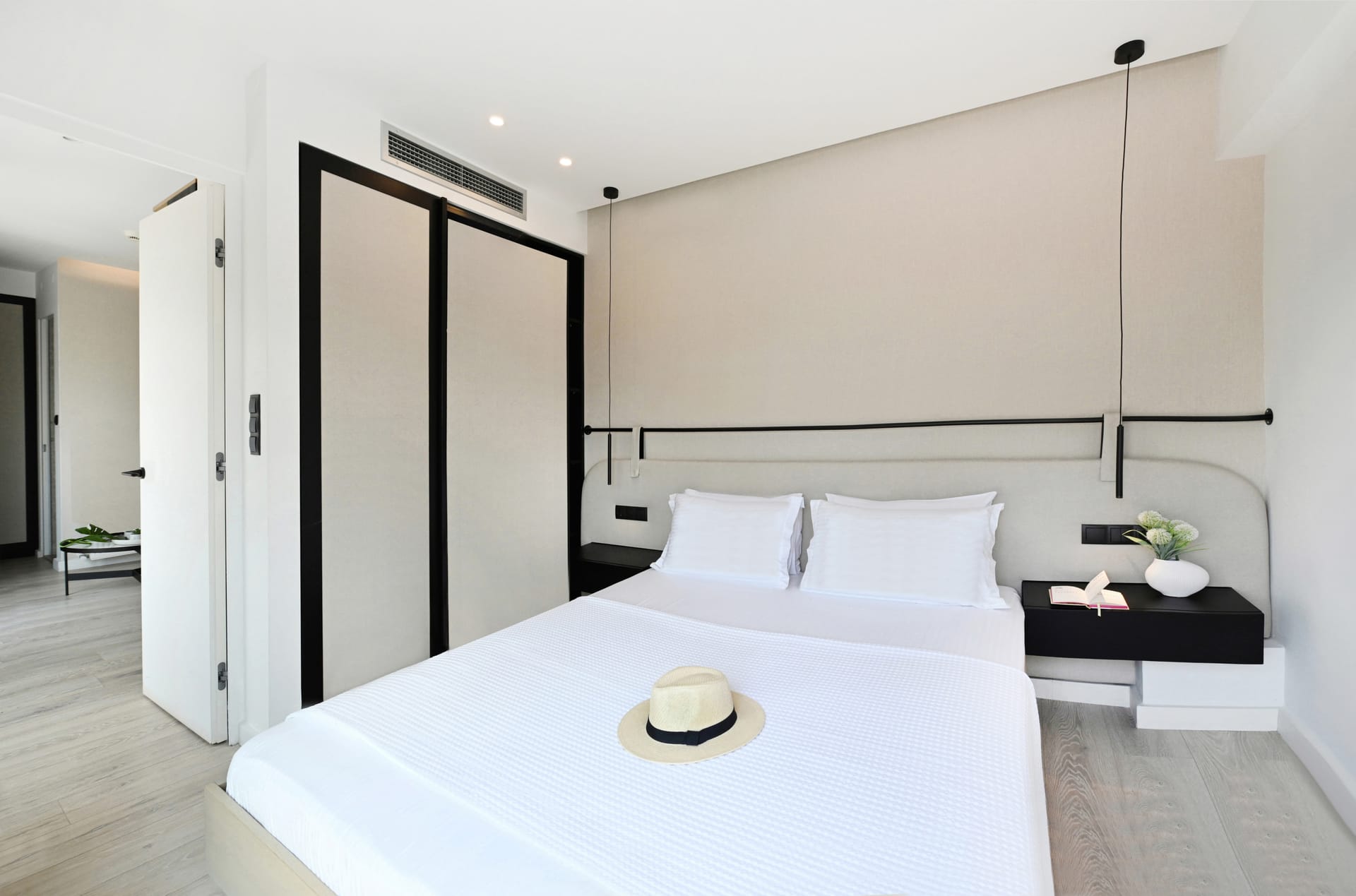 Junior Suite with Balcony and City View