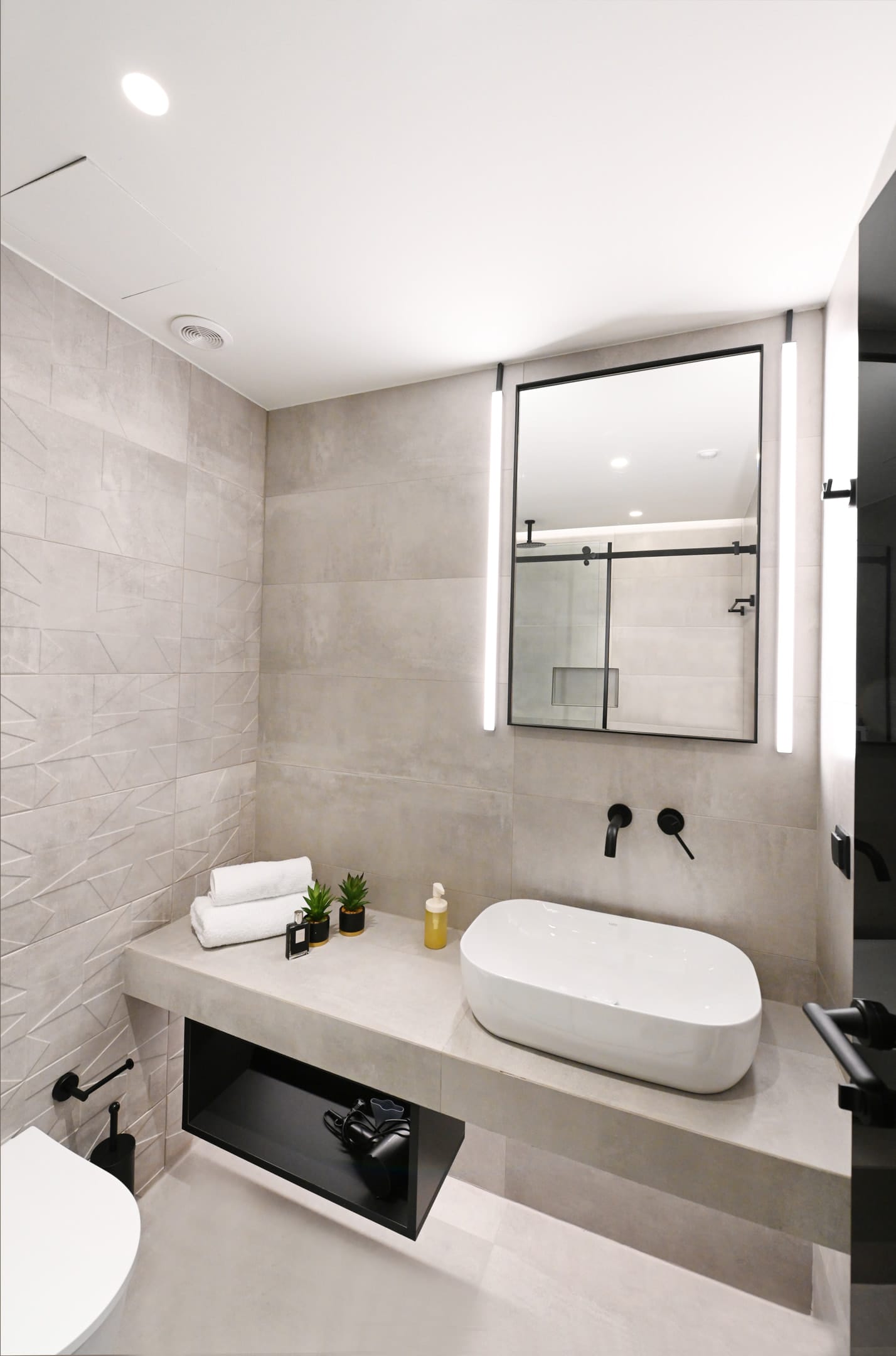 Icon Central SKG - PREM - 10