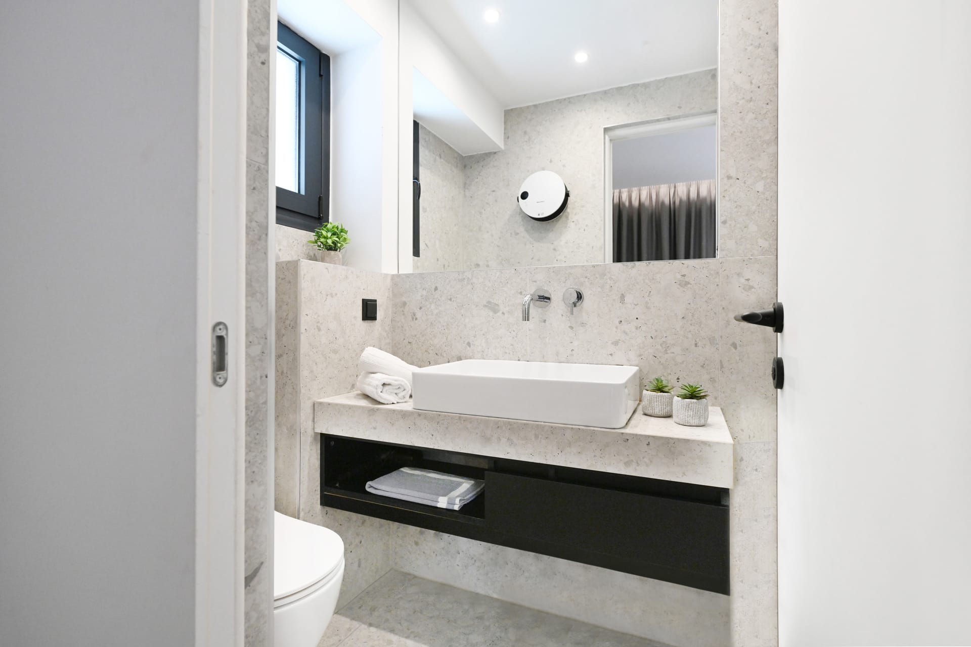 Icon Urban Living - CLDBAL - 5