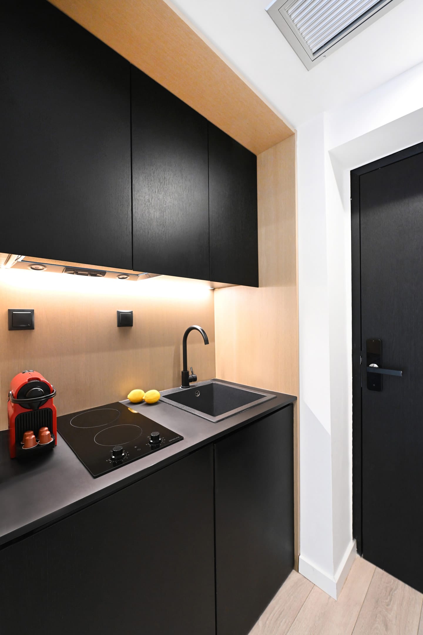 Icon Urban Living - CLDBAL - 16