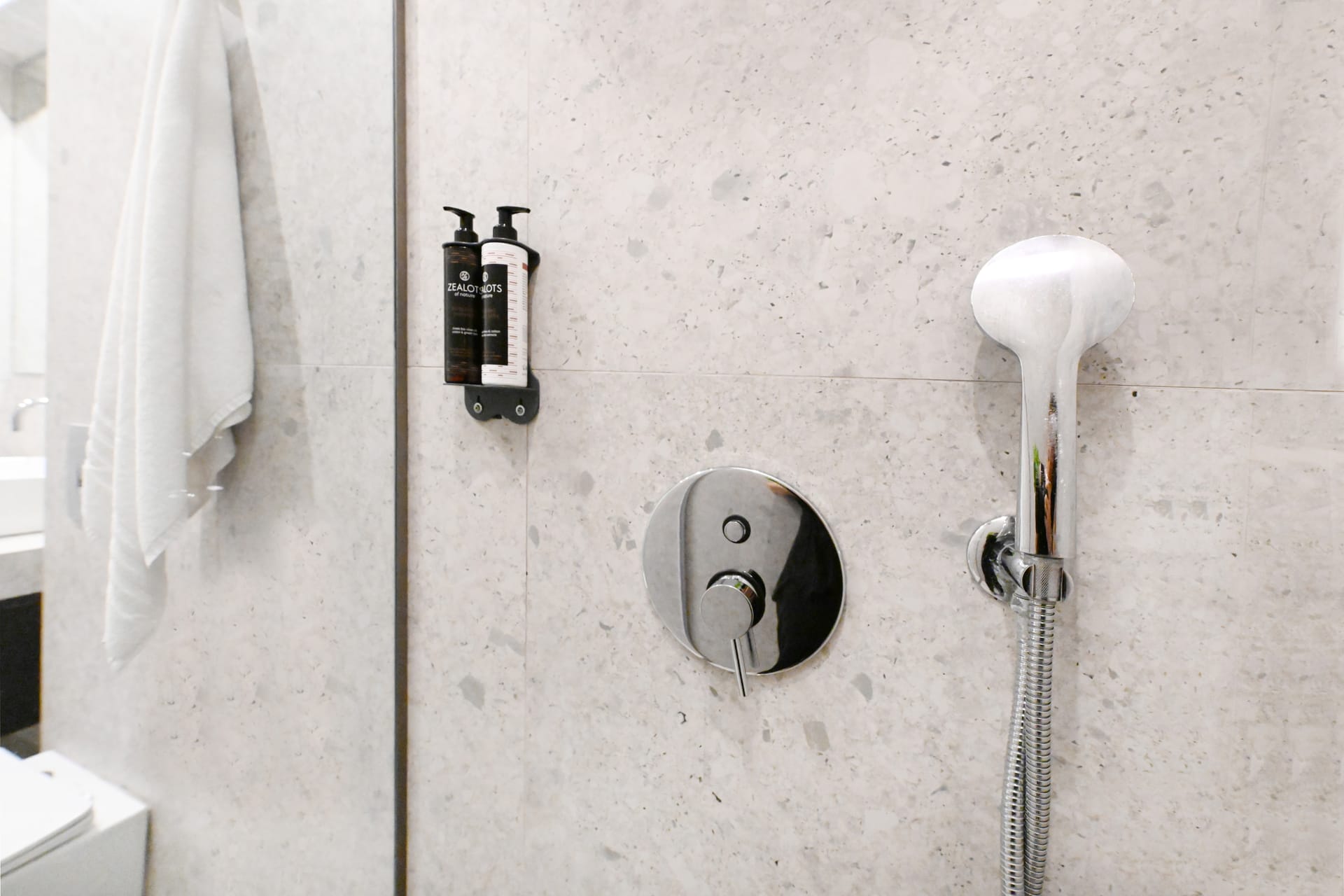 Icon Urban Living - SUPER - 13