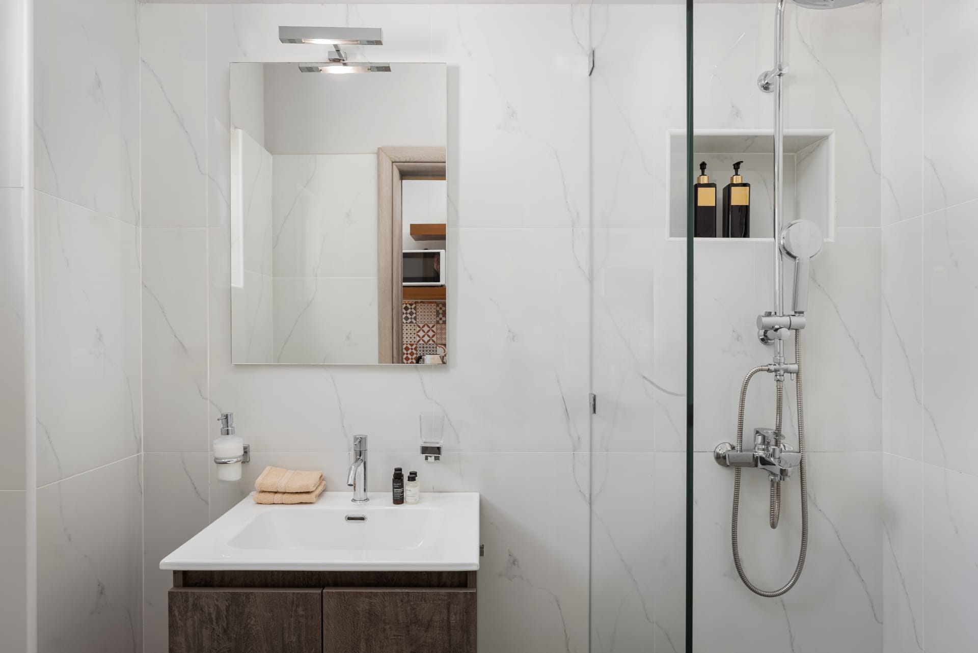 Bill & John Apartments & Villas - M16SA - 10